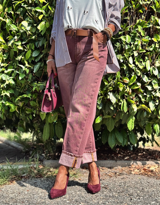 “JEANS MODELLO MANDY DENIM BORDEAUX” have one