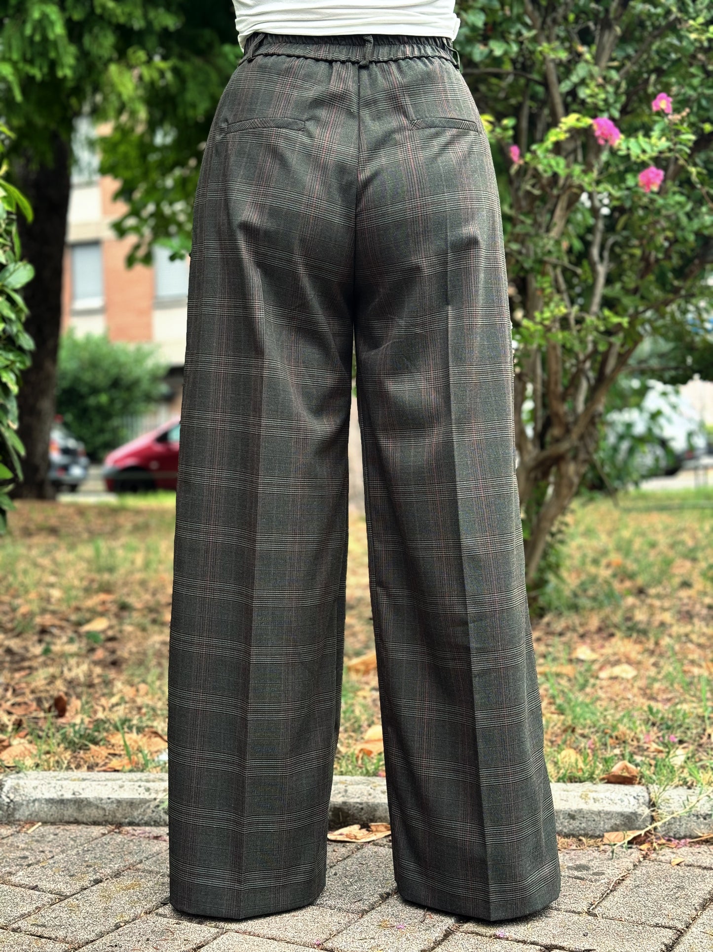 “PANTALONE STAMPA CHECK” kontatto