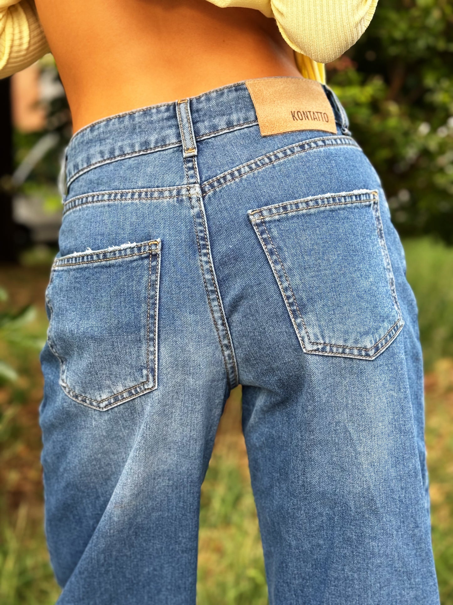 “JEANS DIAMANTE” Kontatto