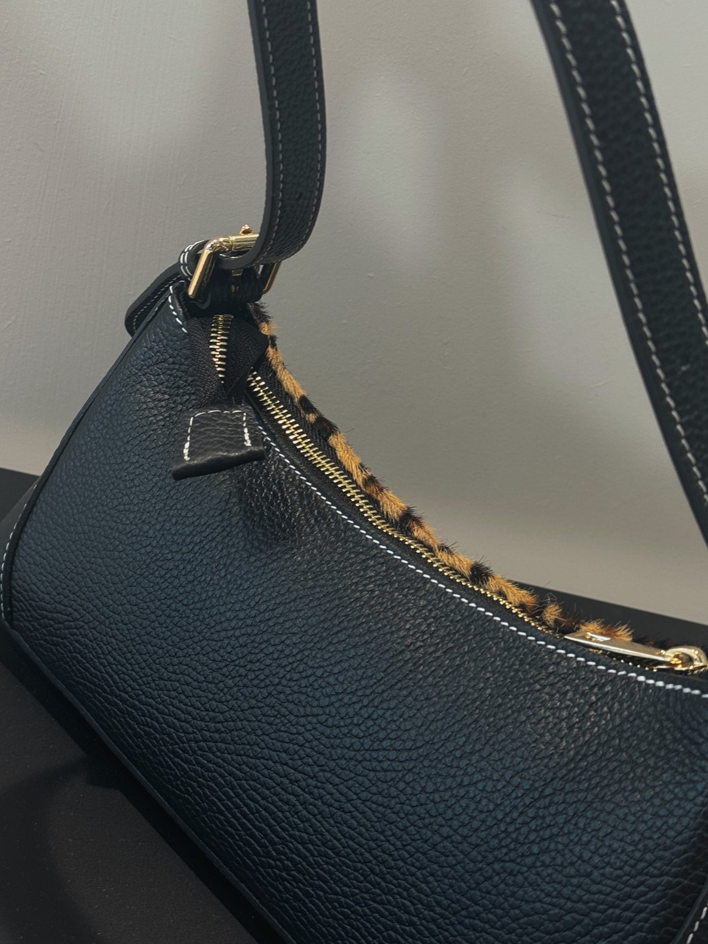 “BORSA MEZZALUNA PONY” Susy mix