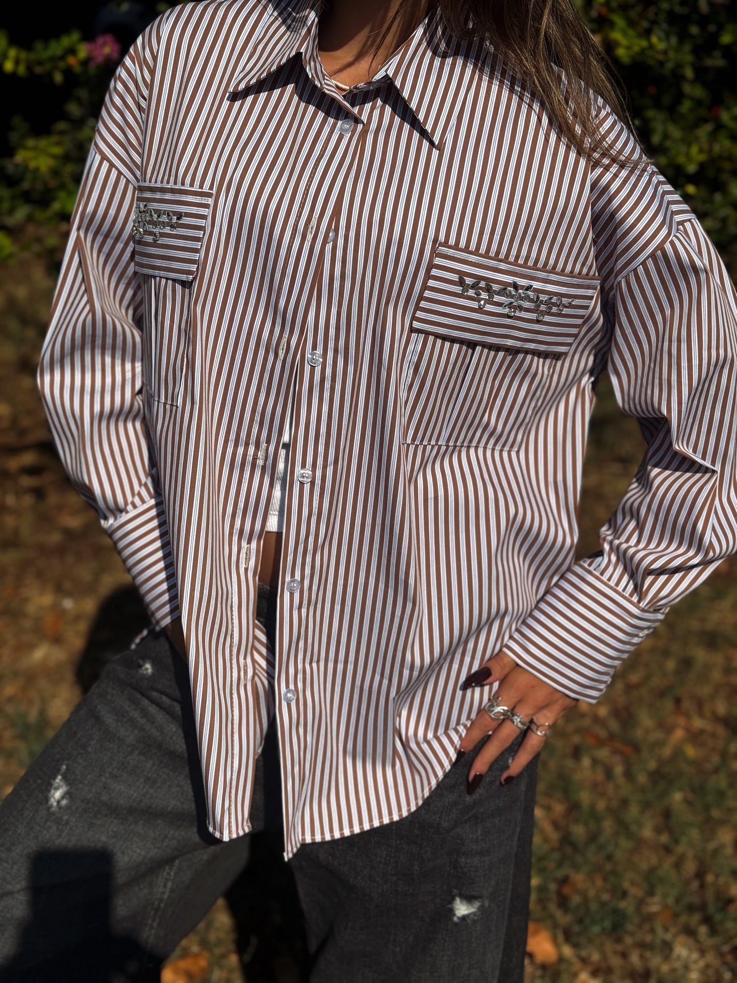 “CAMICIA GESSATA CON APPLICAZIONI” Susy mix