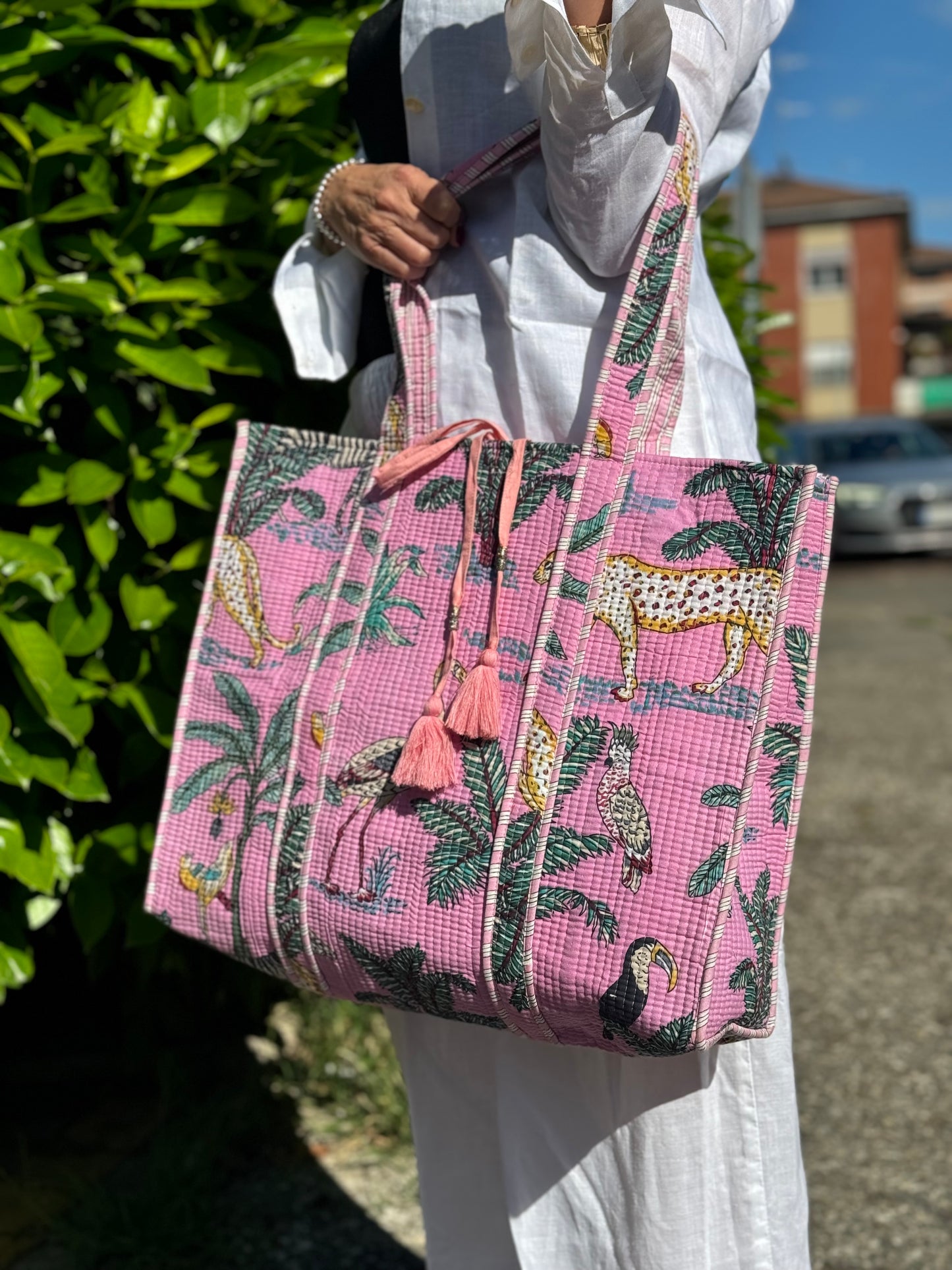 MOTIF CAPSULE- BORSA RICAMO FLOREALE by baba