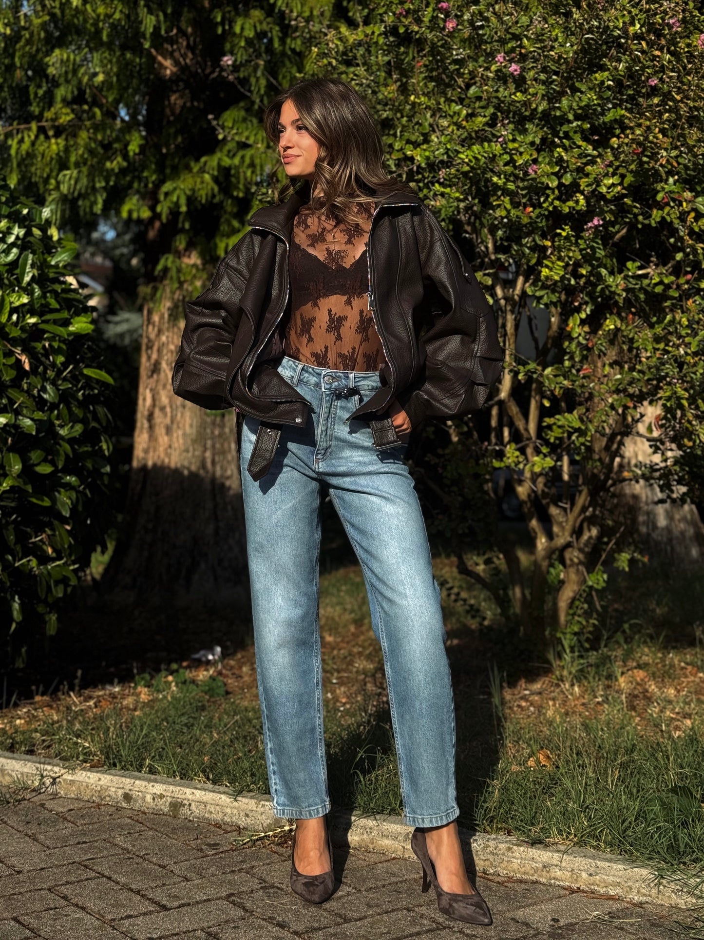 “PANTALONE LOUIS LIGHT DENIM” have one