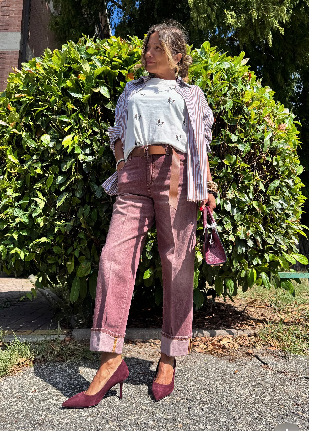 “JEANS MODELLO MANDY DENIM BORDEAUX” have one