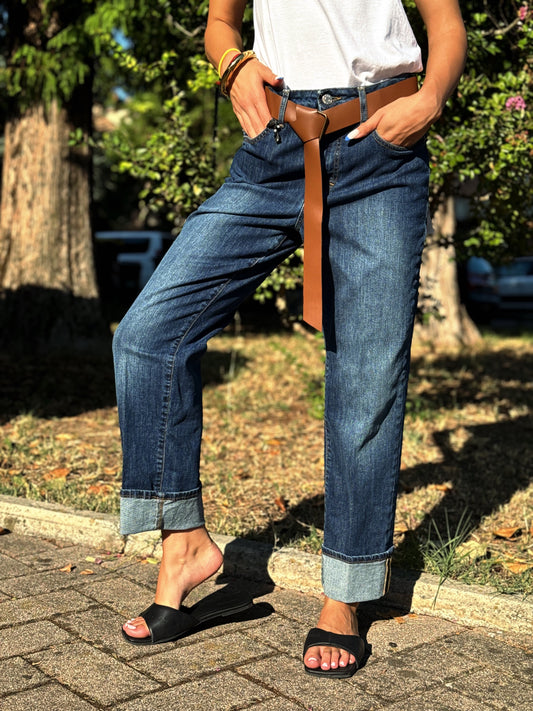 “JEANS MODELLO MANDY DENIM” have one