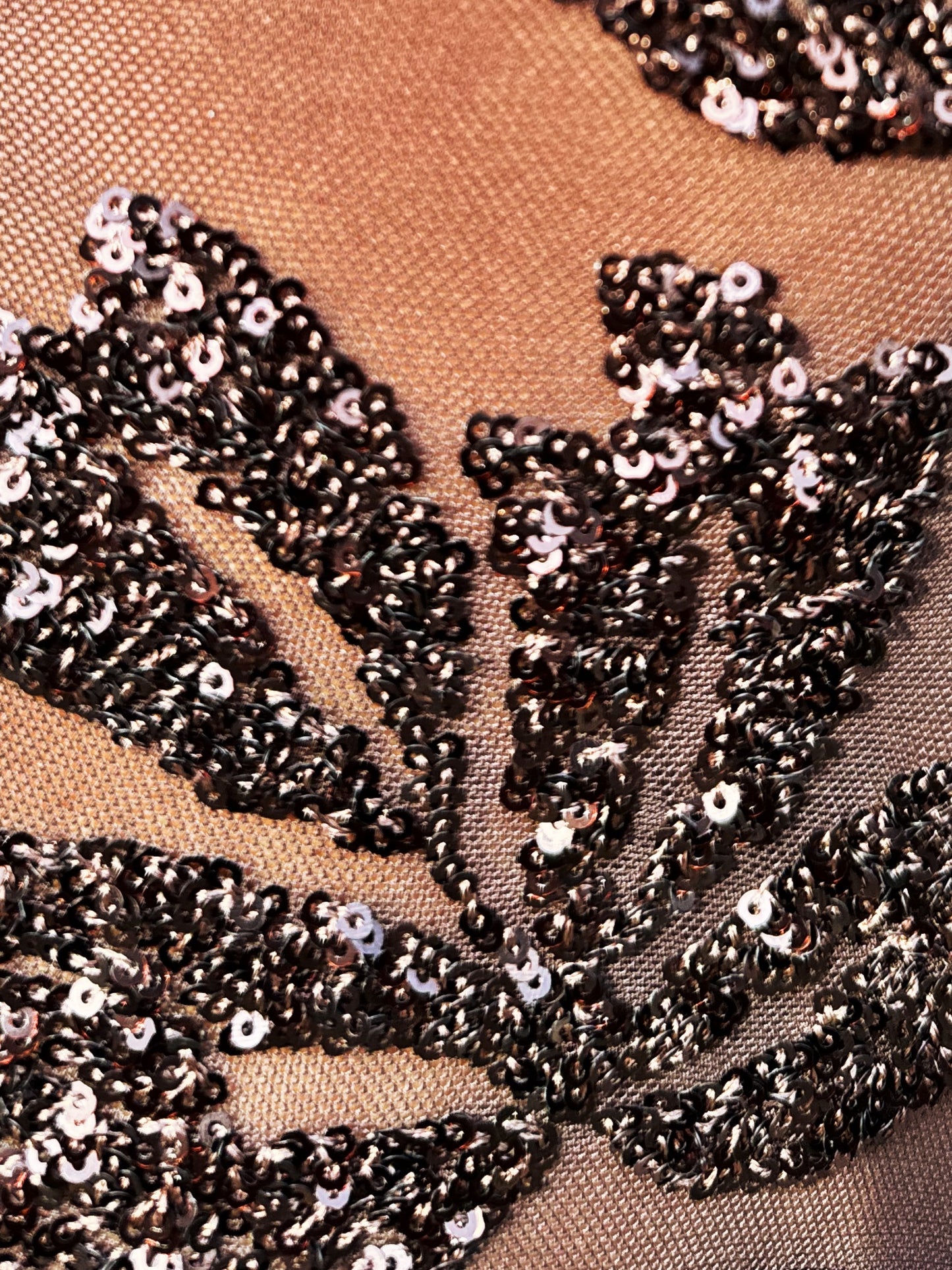 “CANOTTA PAILLETTES E TULLE” susy mix