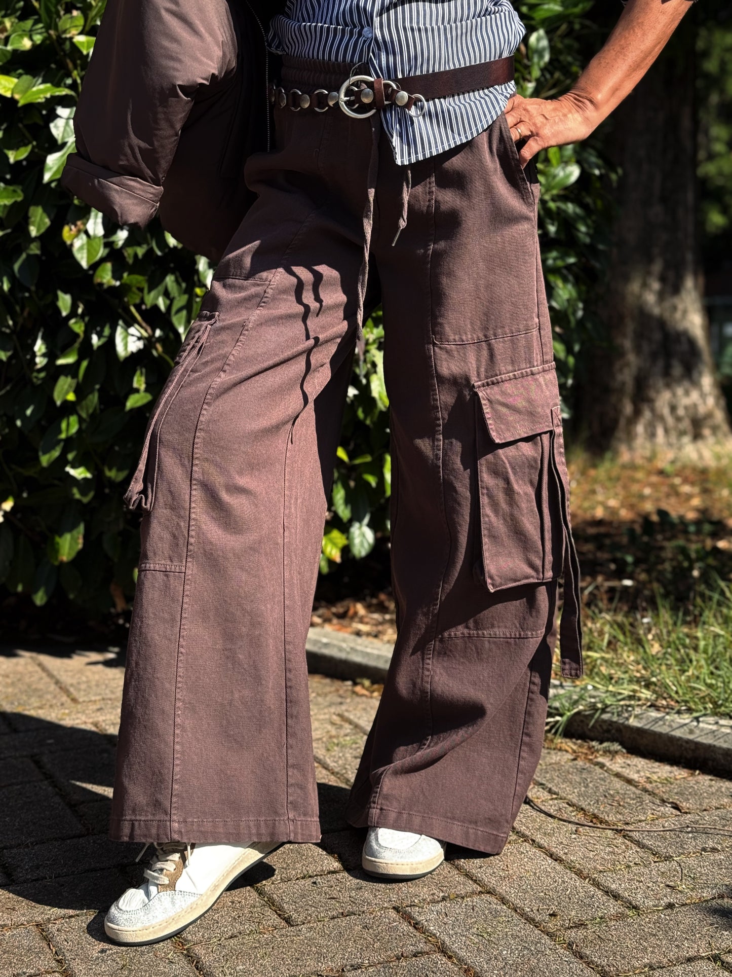 “PANTALONE PALAZZO CON COULISSE” Kontatto