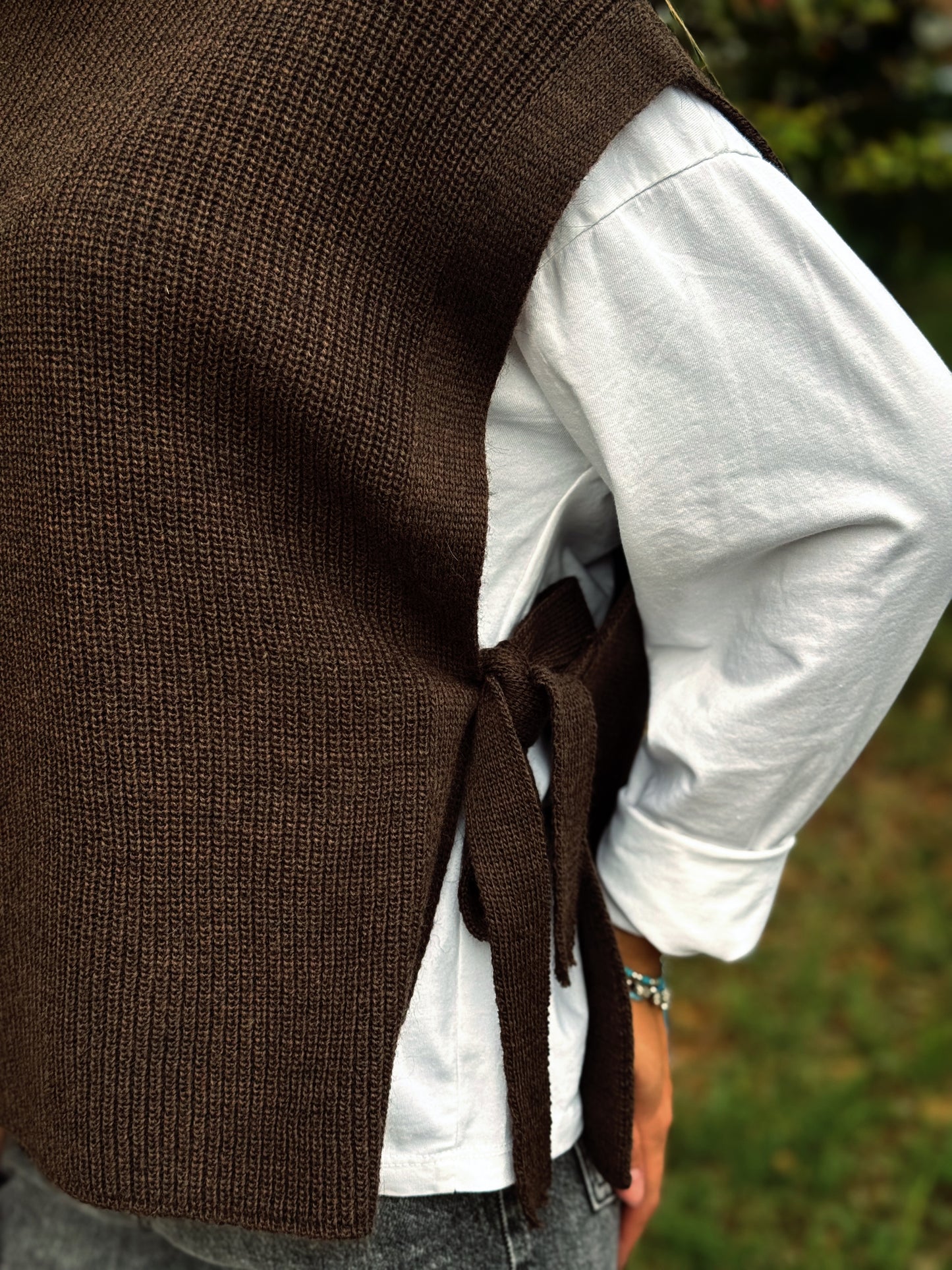 "GILET CON LACCI" Have one