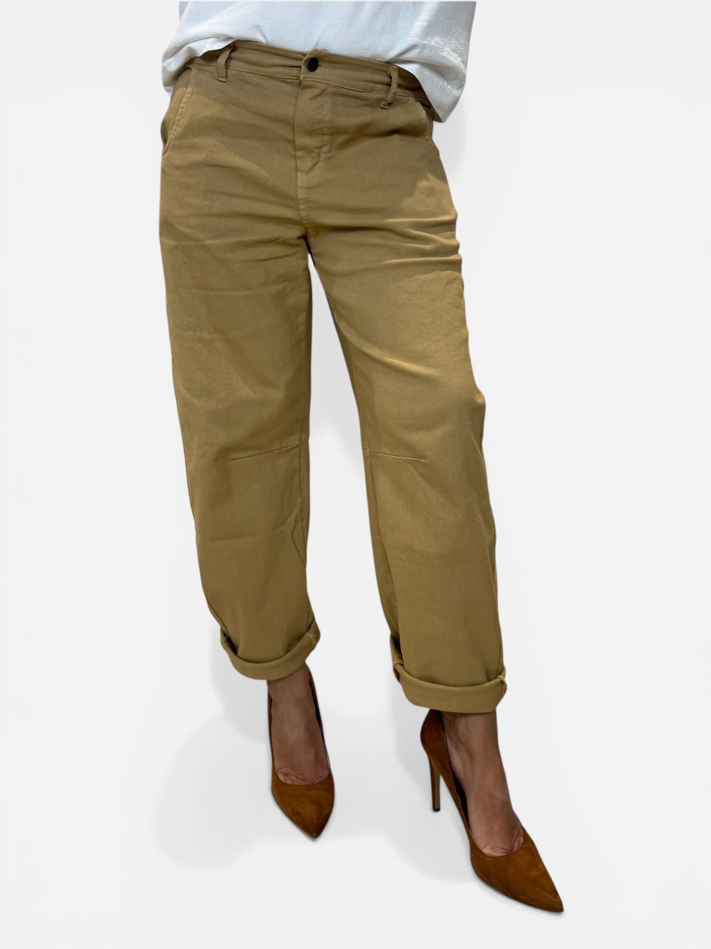 “PANTALONE MUST” Kontatto