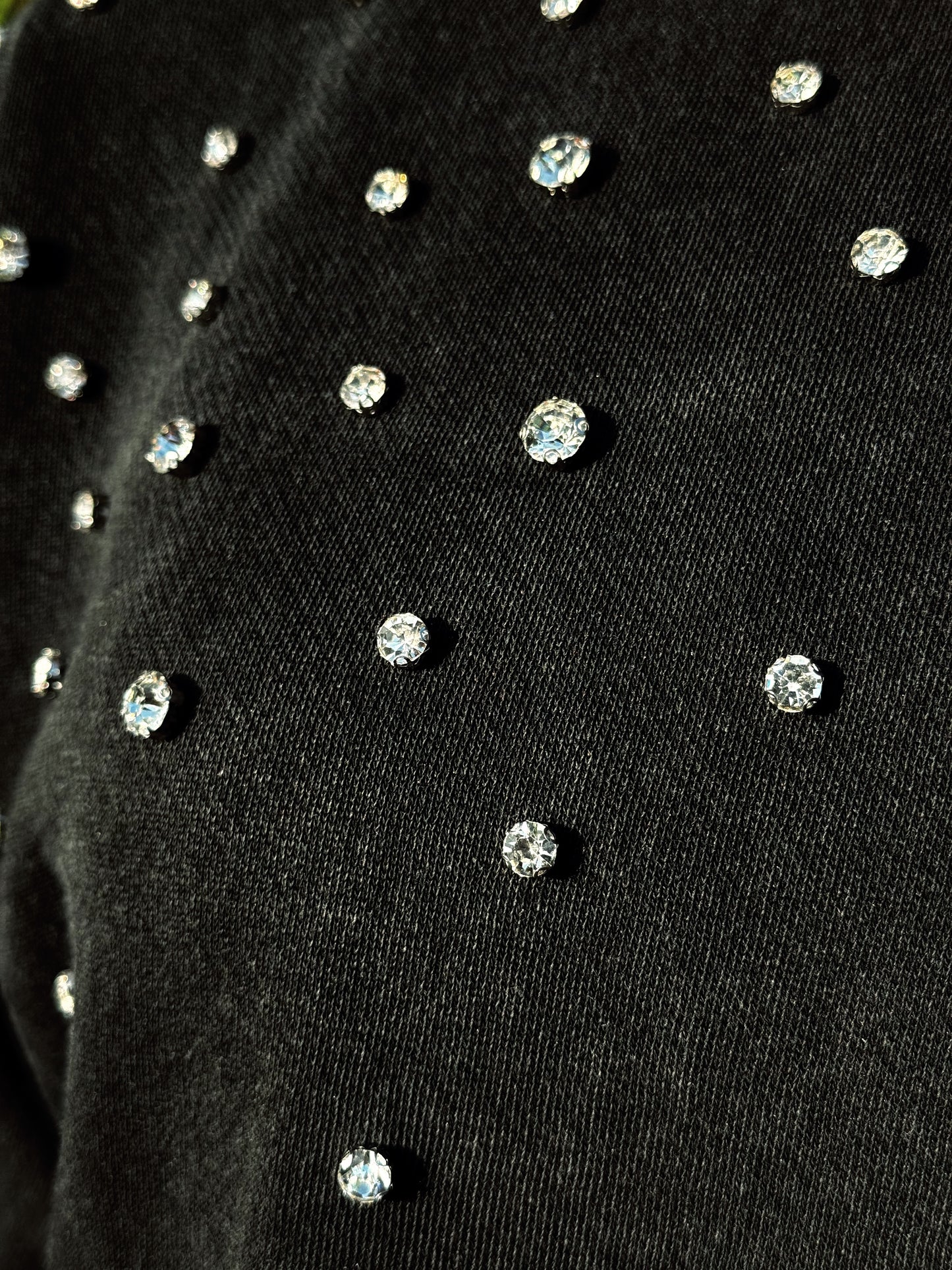 “FELPA STRASS” have one