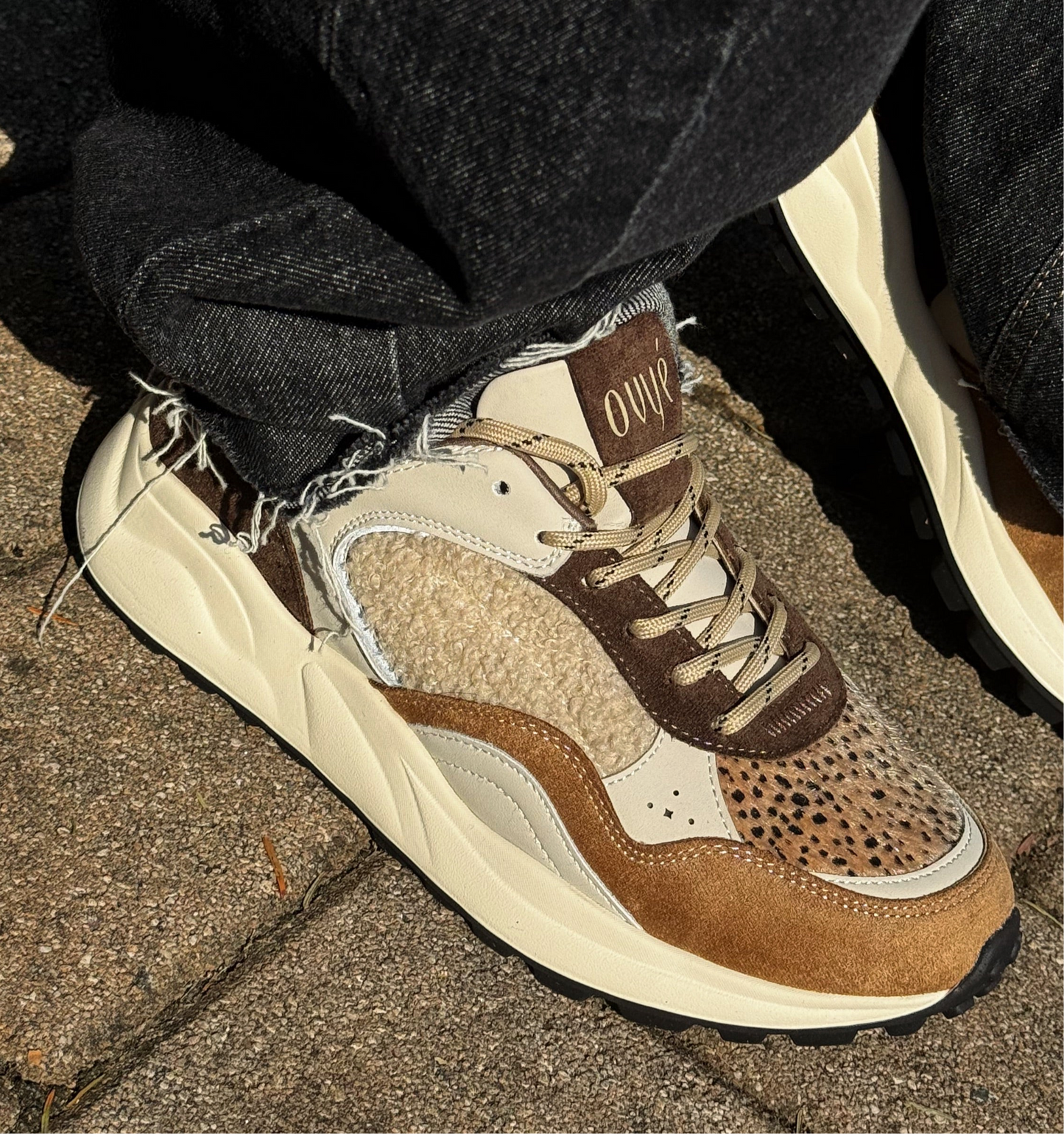 “SNEAKERS TEDDY” Ovyé