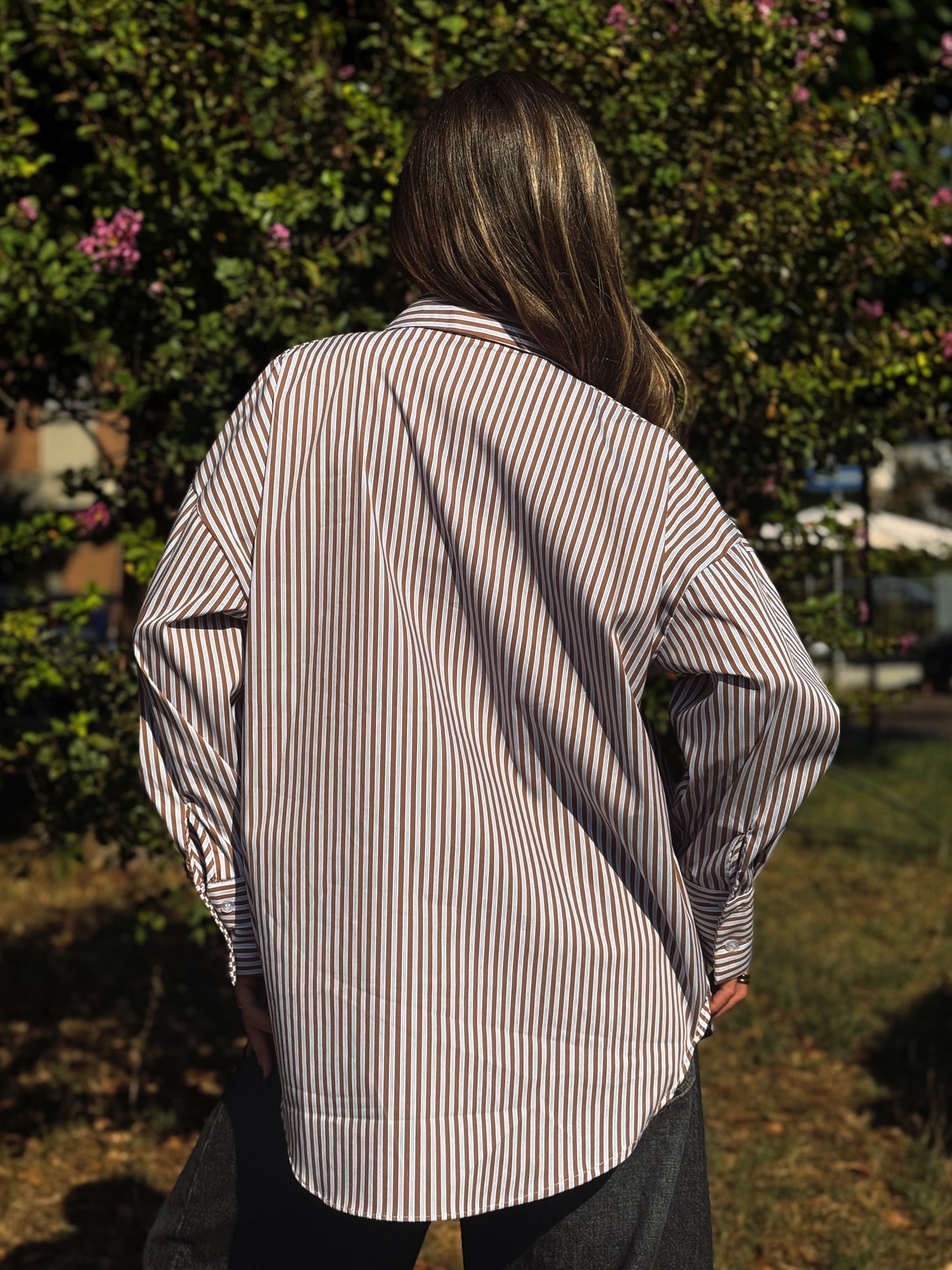 “CAMICIA GESSATA CON APPLICAZIONI” Susy mix
