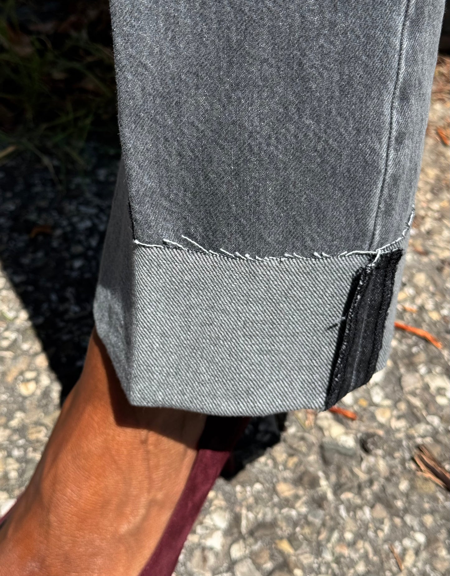 “JEANS MODELLO MANDY DENIM GRIGIO” have one