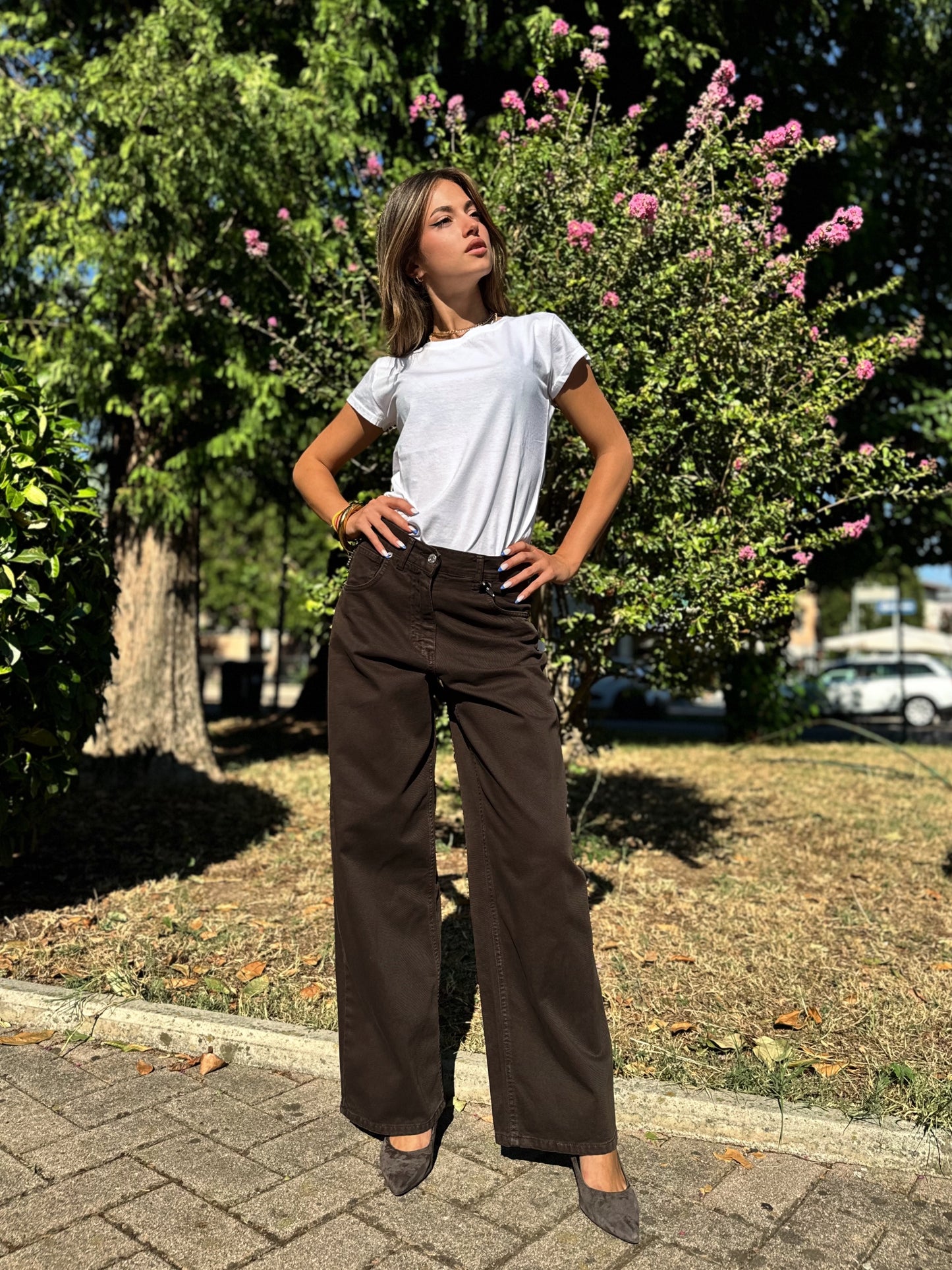 “JEANS MODELLO BELLA BROWN” have one
