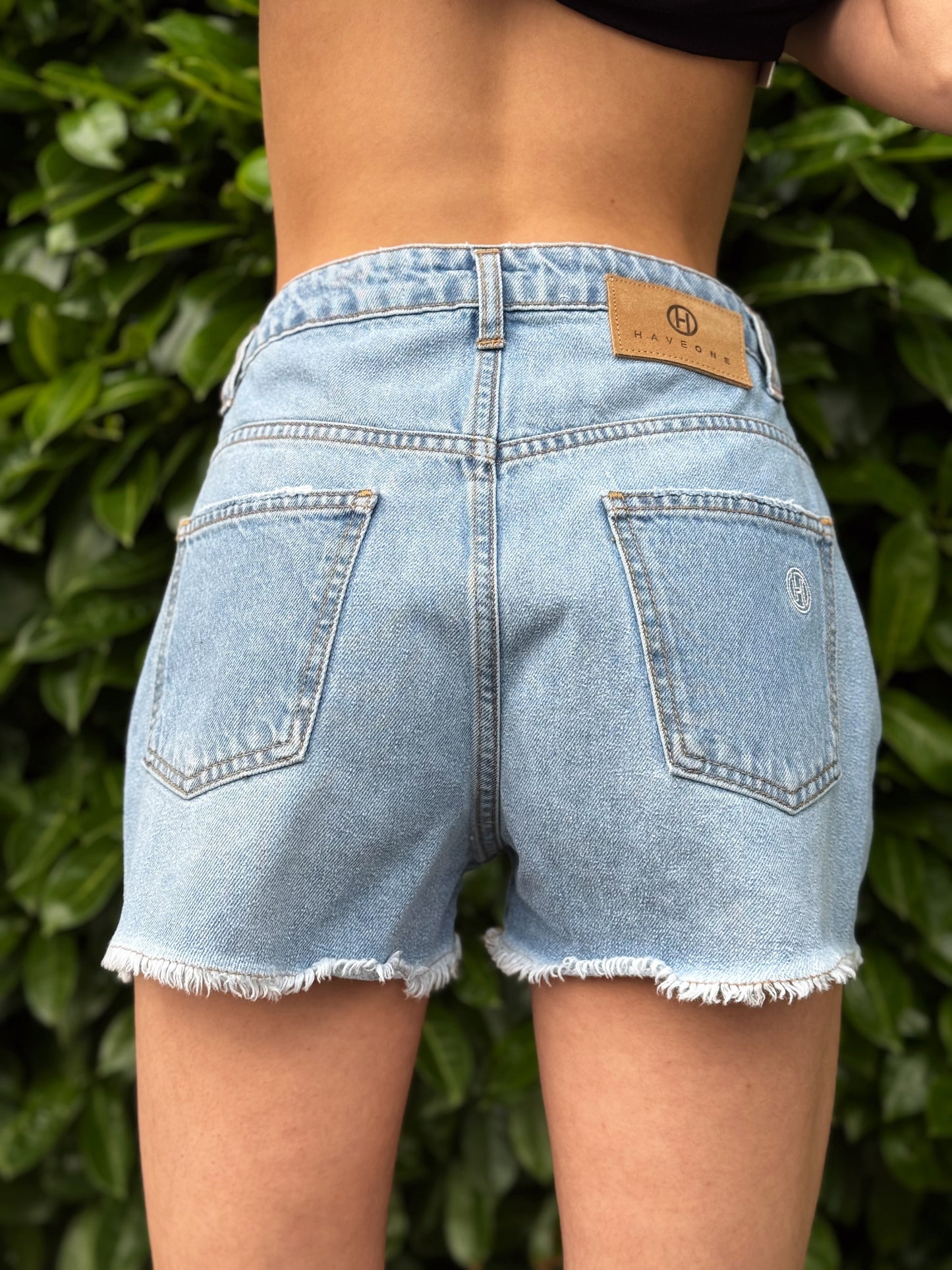 “SHORTS DENIM” Have one
