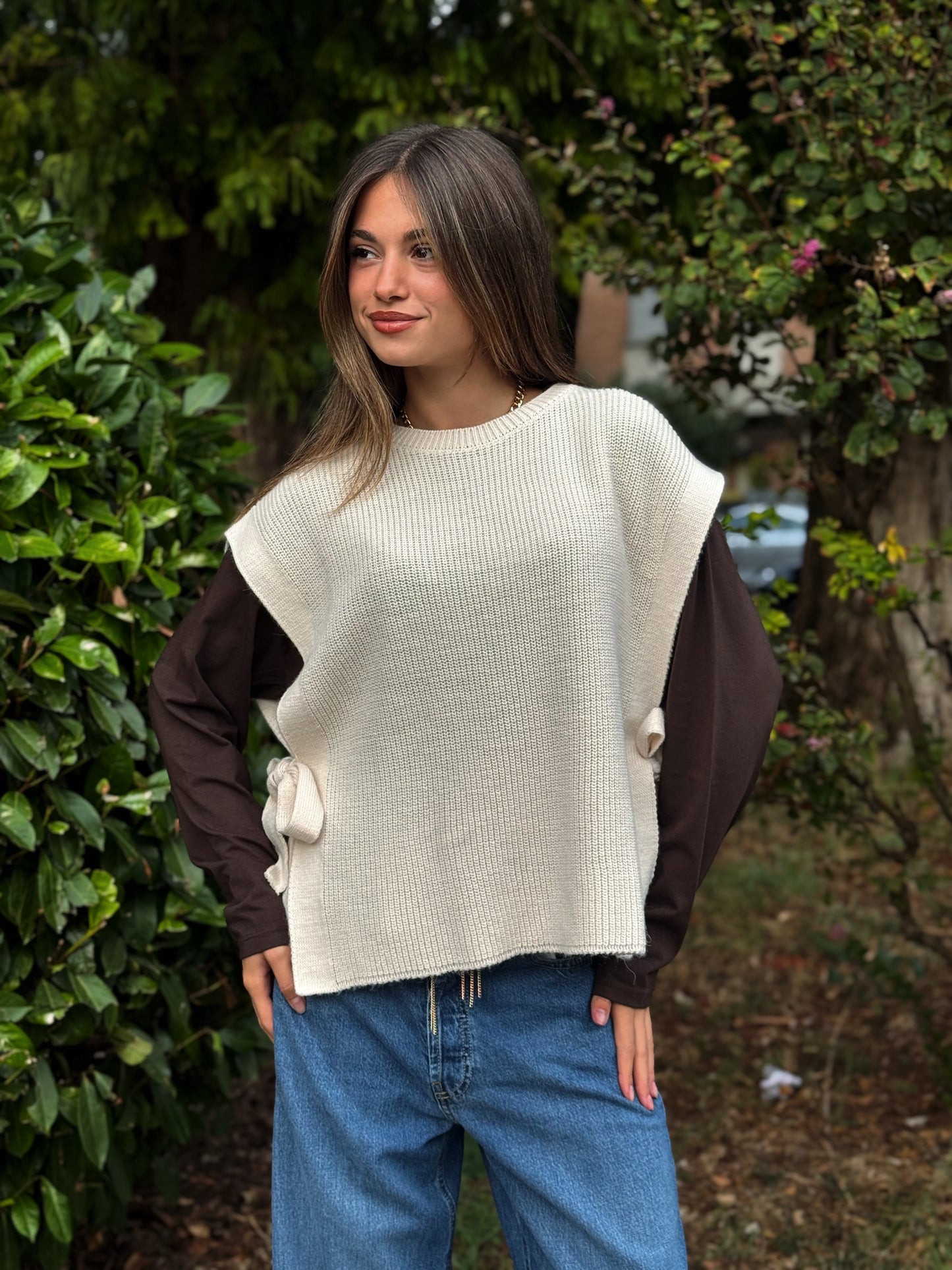 "GILET CON LACCI" Have one