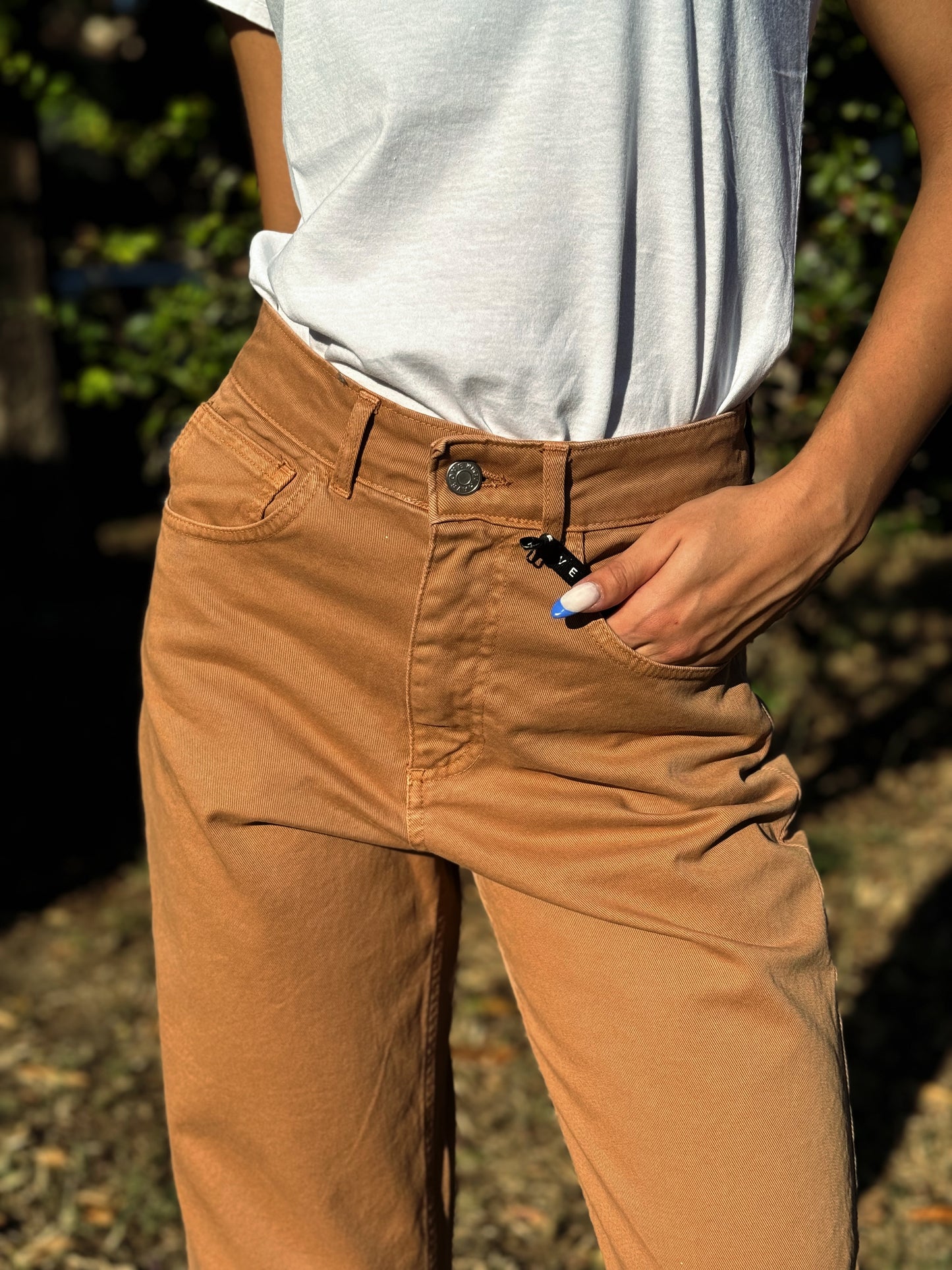 “JEANS MODELLO LOUIS” have one