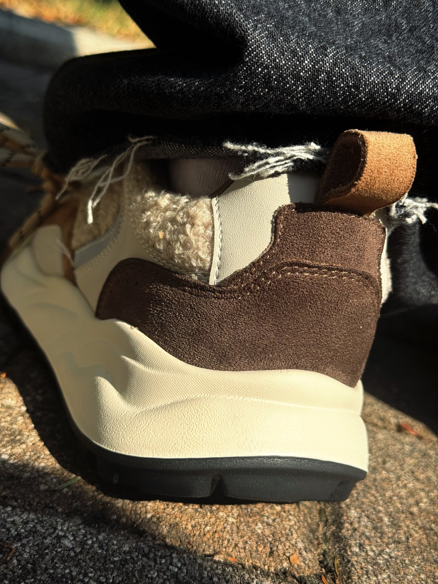 “SNEAKERS TEDDY” Ovyé