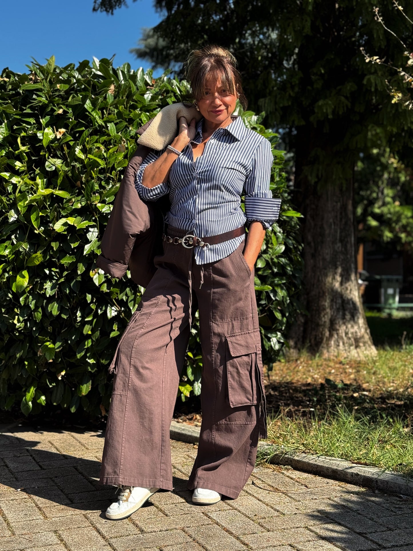 “PANTALONE PALAZZO CON COULISSE” Kontatto