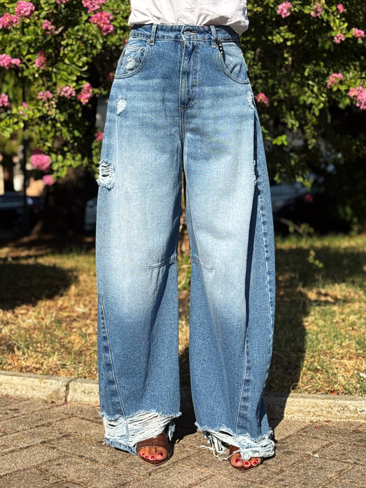 “JEANS MODELLO MICHELLE” Have one