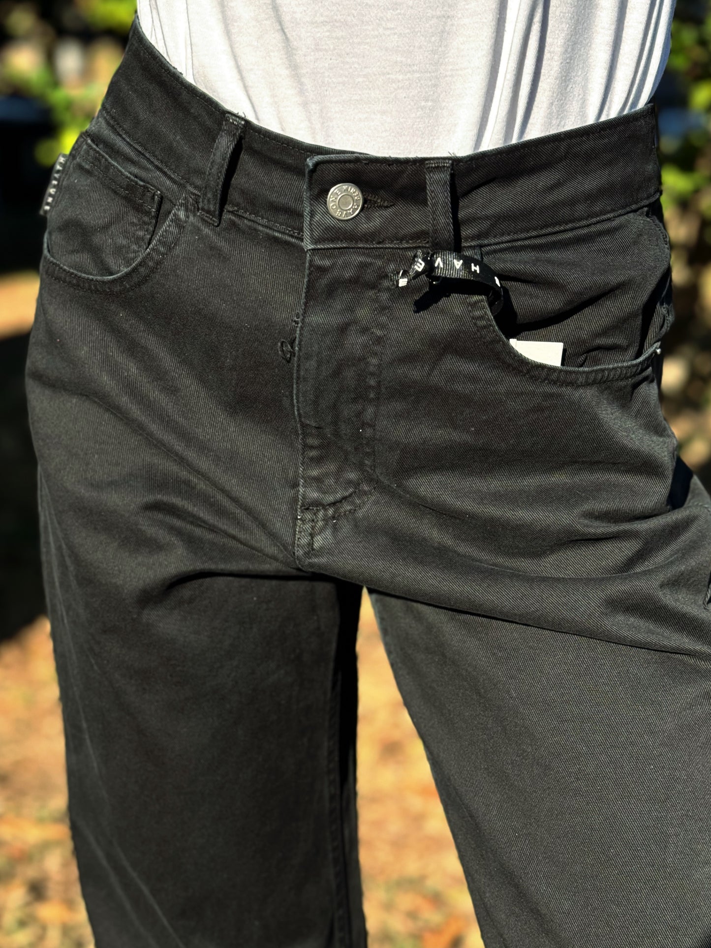 “JEANS MODELLO LOUIS” have one