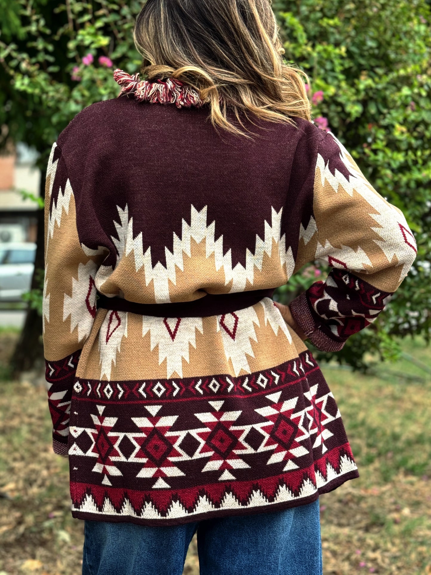 “CARDIGAN JACQUARD” kontatto