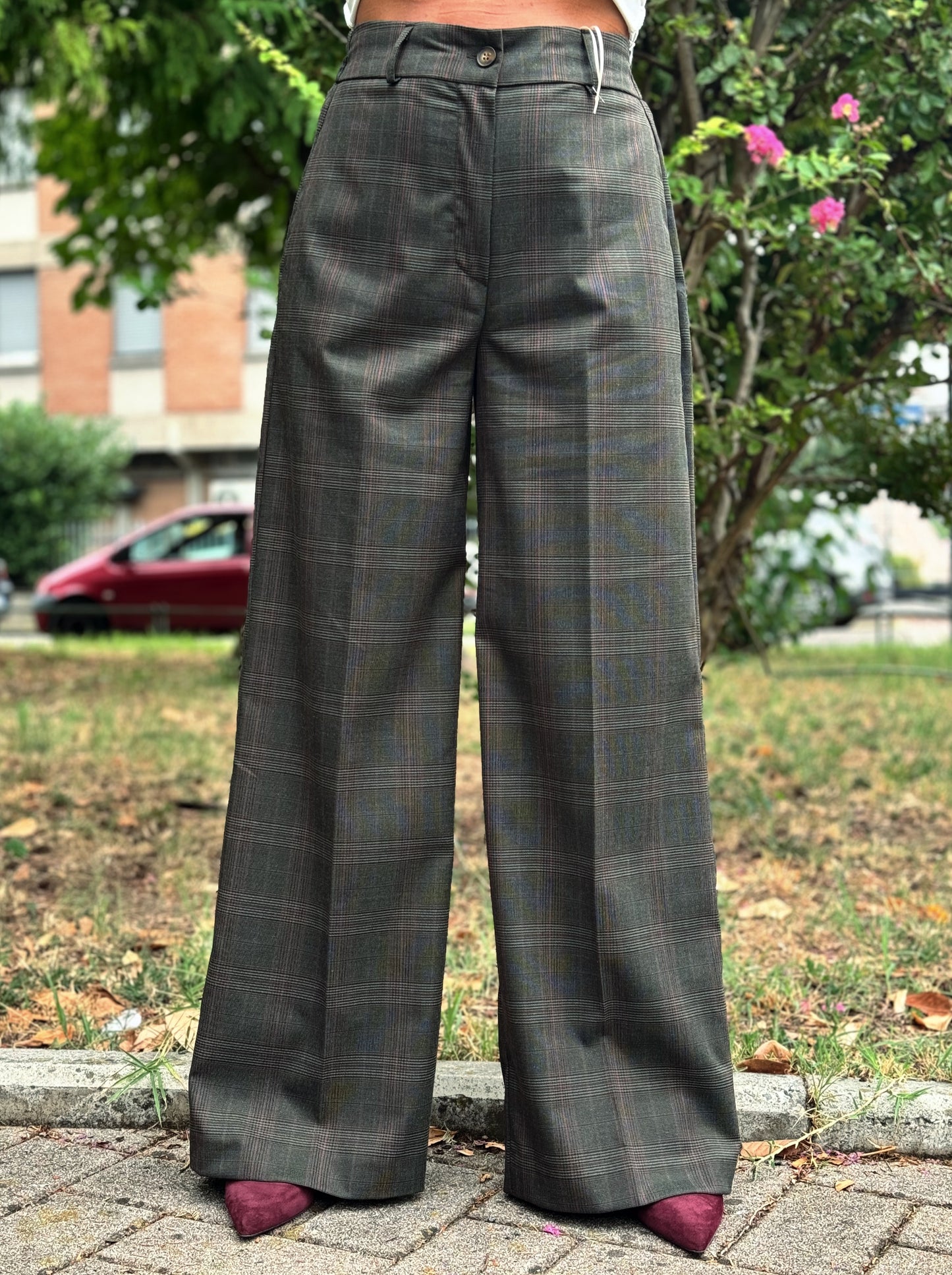 “PANTALONE STAMPA CHECK” kontatto