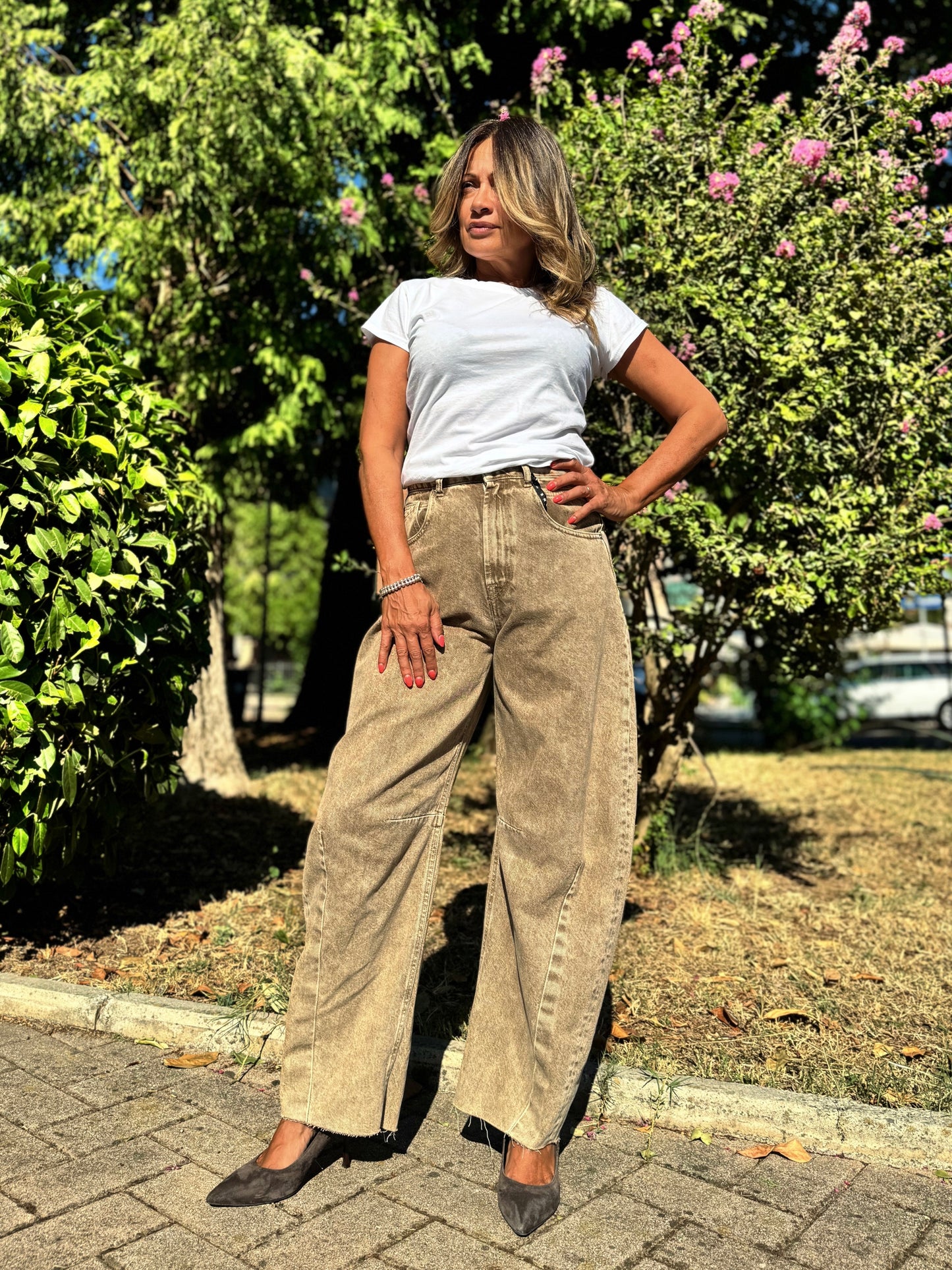 “JEANS MODELLO BARBARA TABACCO” have one