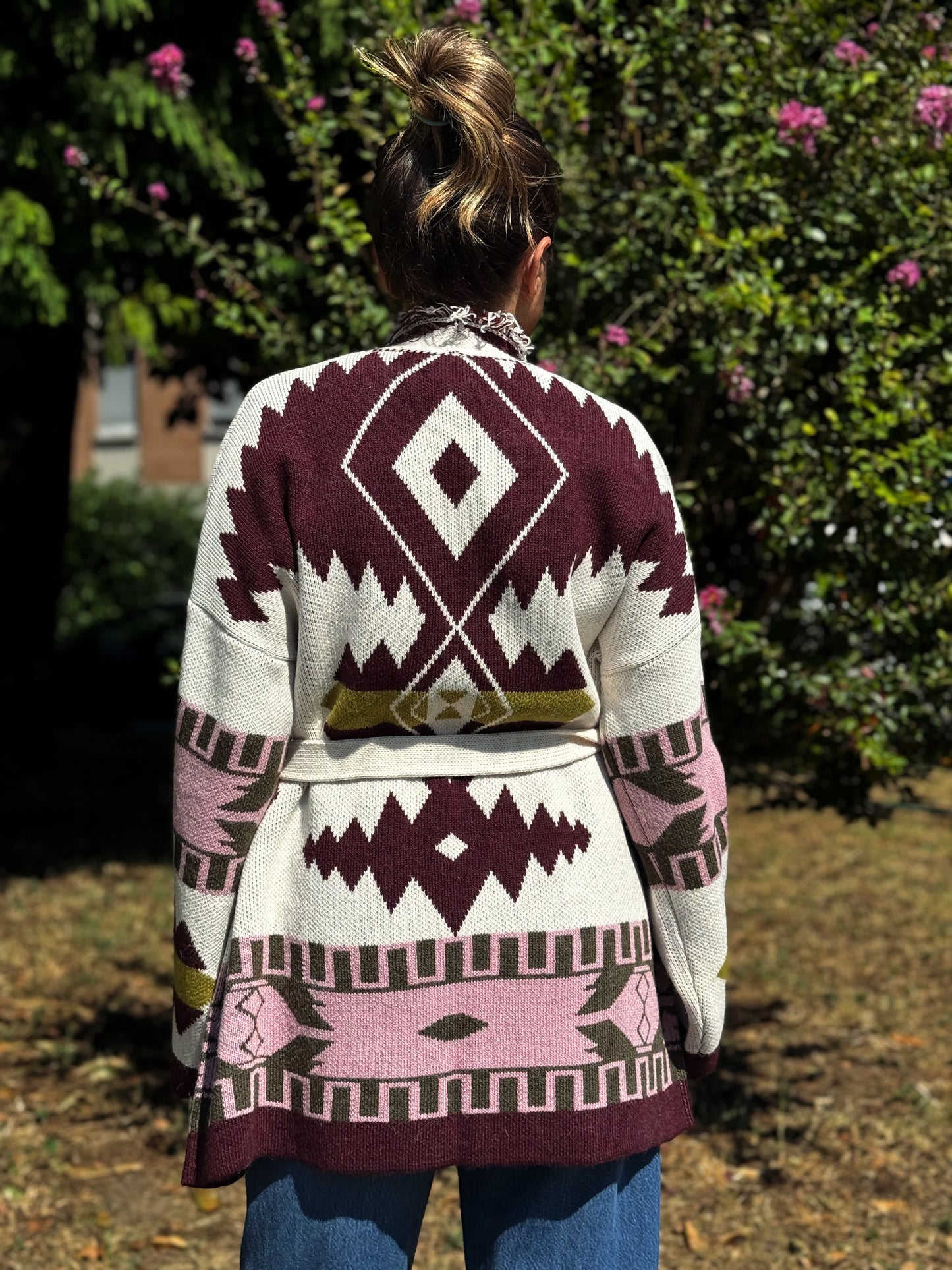 “CARDIGAN JACQUARD” have one