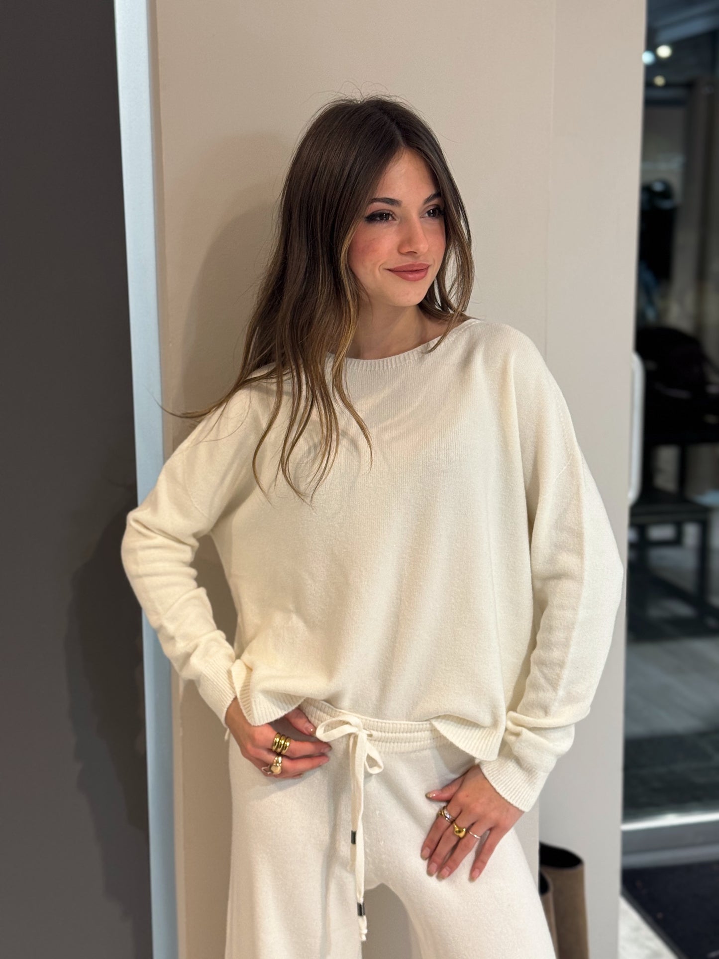 “SET MAGLIA E PANTALONE” have one