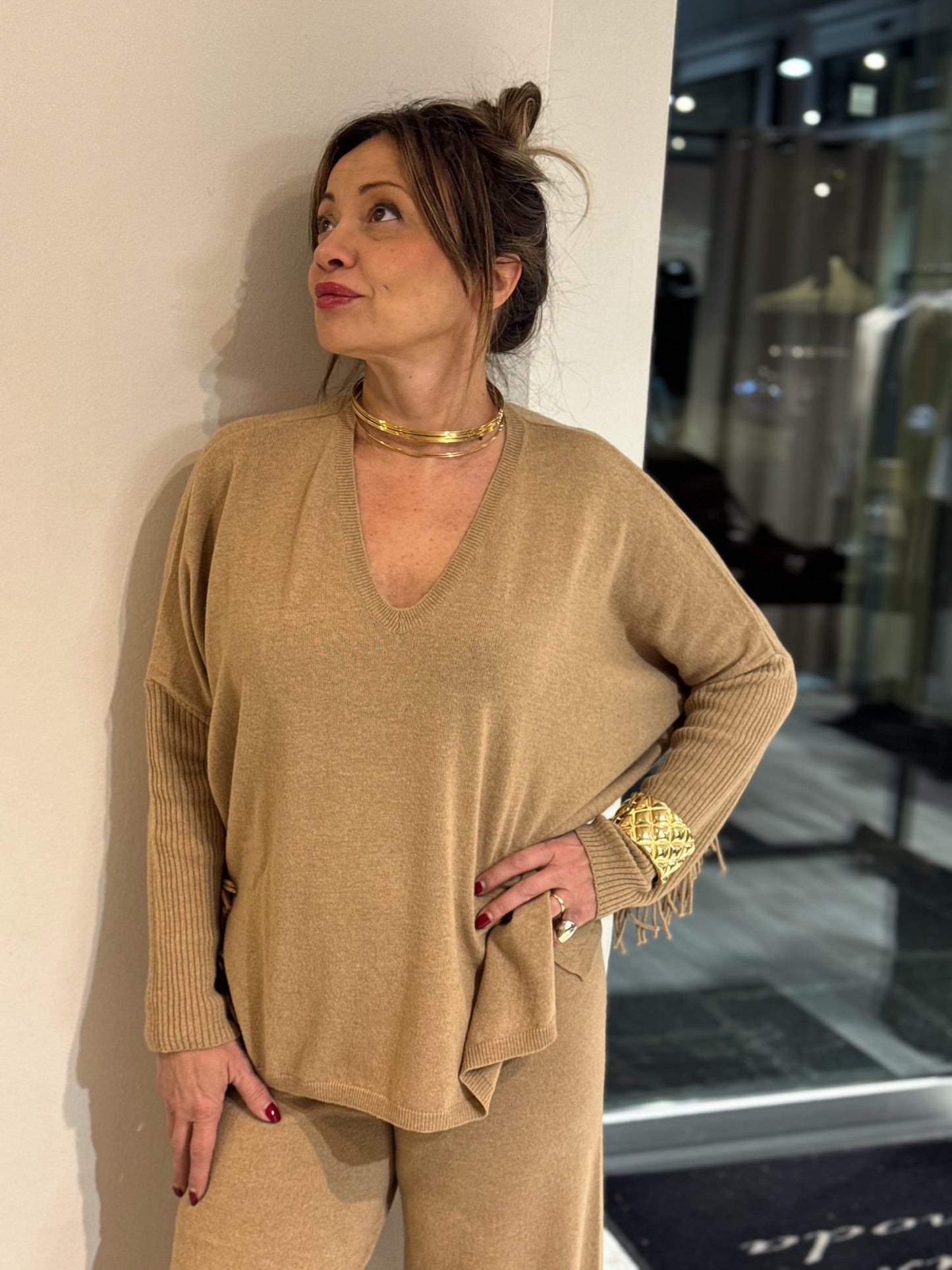 “PANTALONE IN MAGLIA” Kontatto