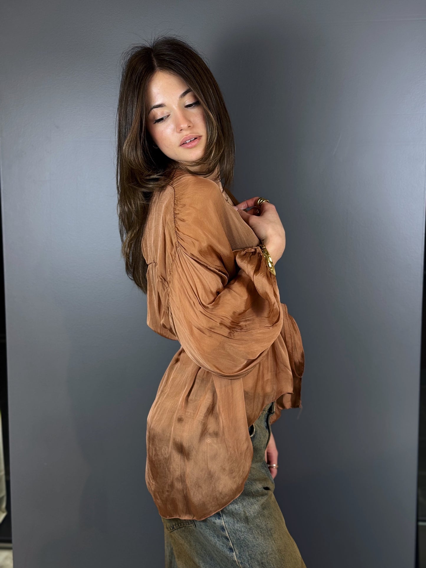 “CAMICIA IN VISCOSA” have one