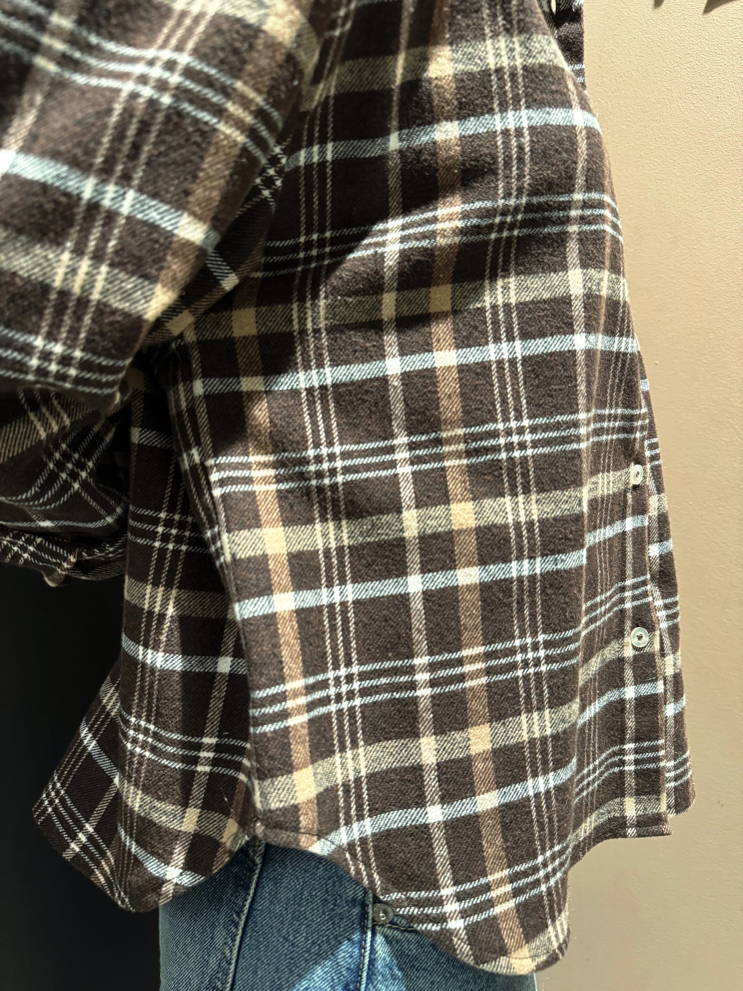 “CAMICIA STAMPA CHECK” Kontatto