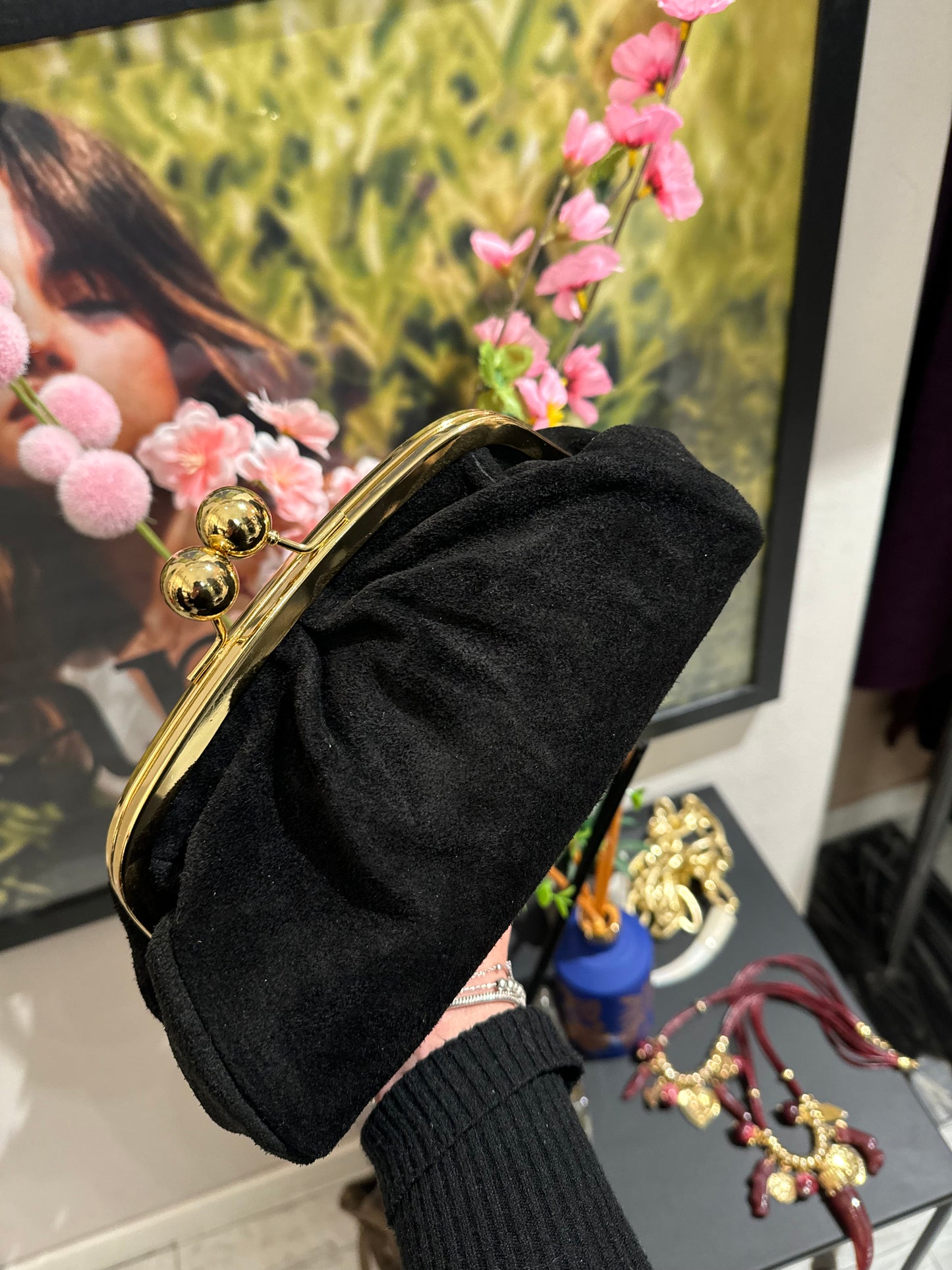 "CLUTCH SCAMOSCIATA"