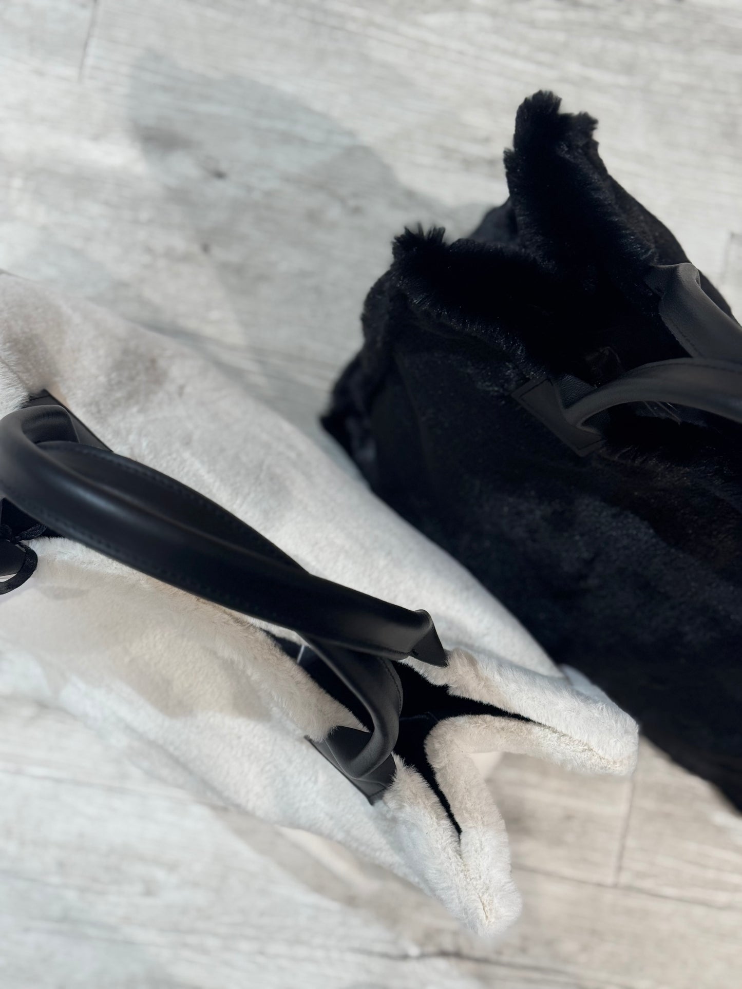 “BORSA IN PELLICCIA”