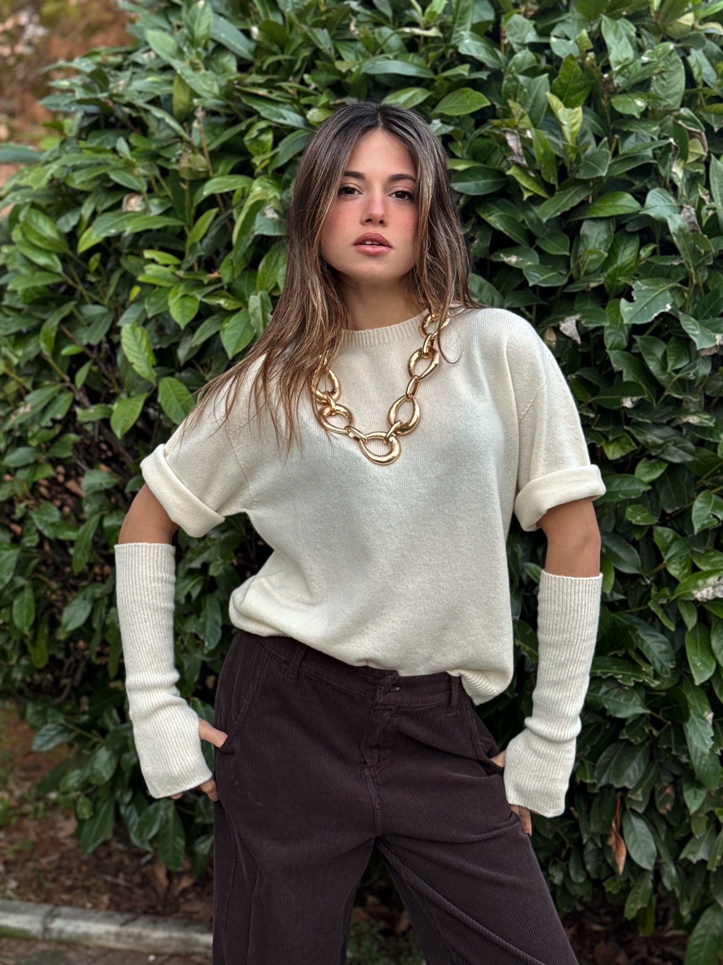 “MAGLIA GIROCOLLO CON MANICOTTI” Kontatto