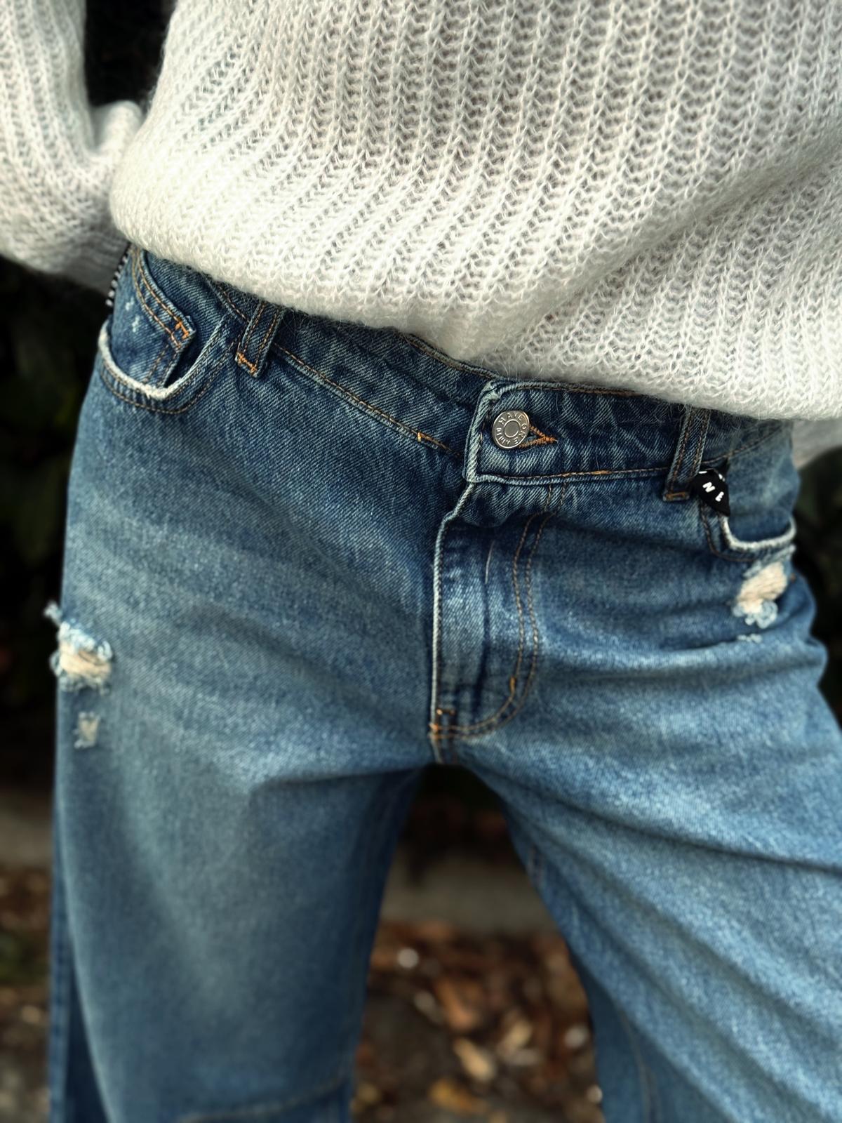 “JEANS MODELLO JUDO LIGHT” have one