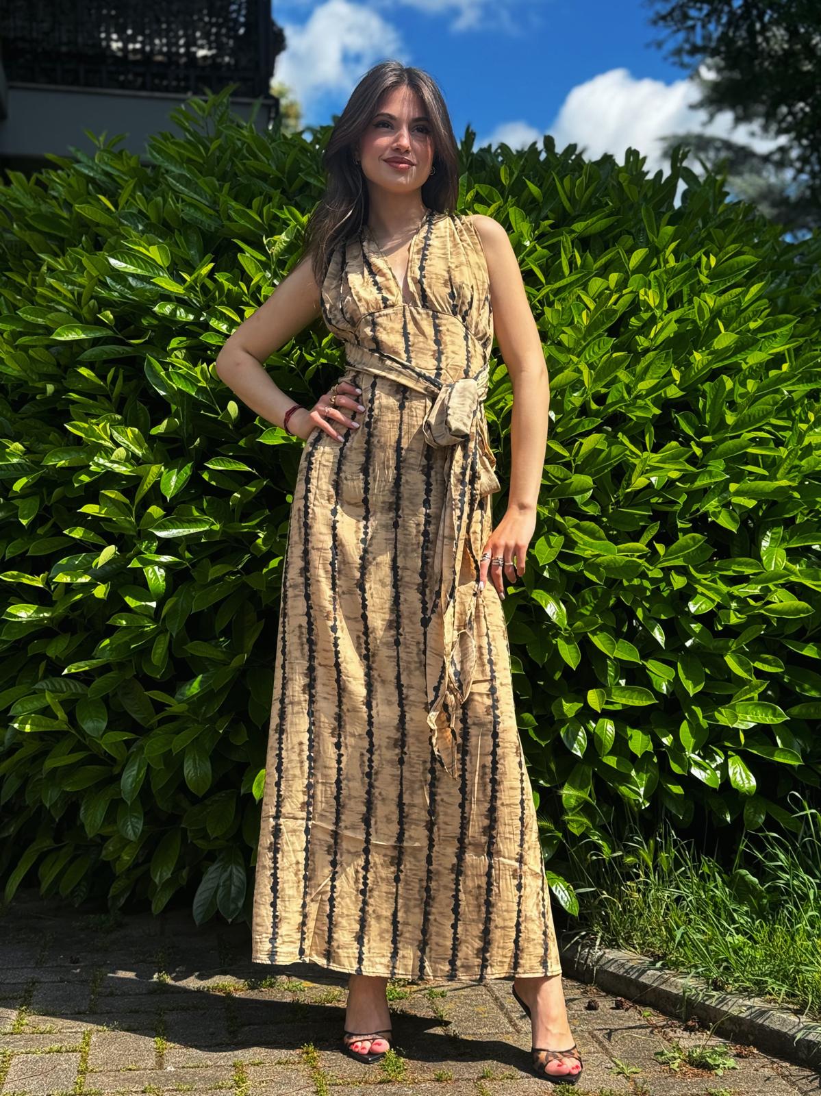MOTIF CAPSULE- ABITO MIRANDA by baba