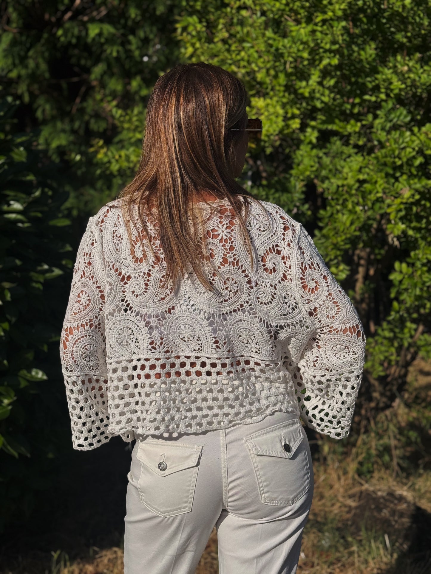 “CARDIGAN CON LACCI CROCHET” susy mix