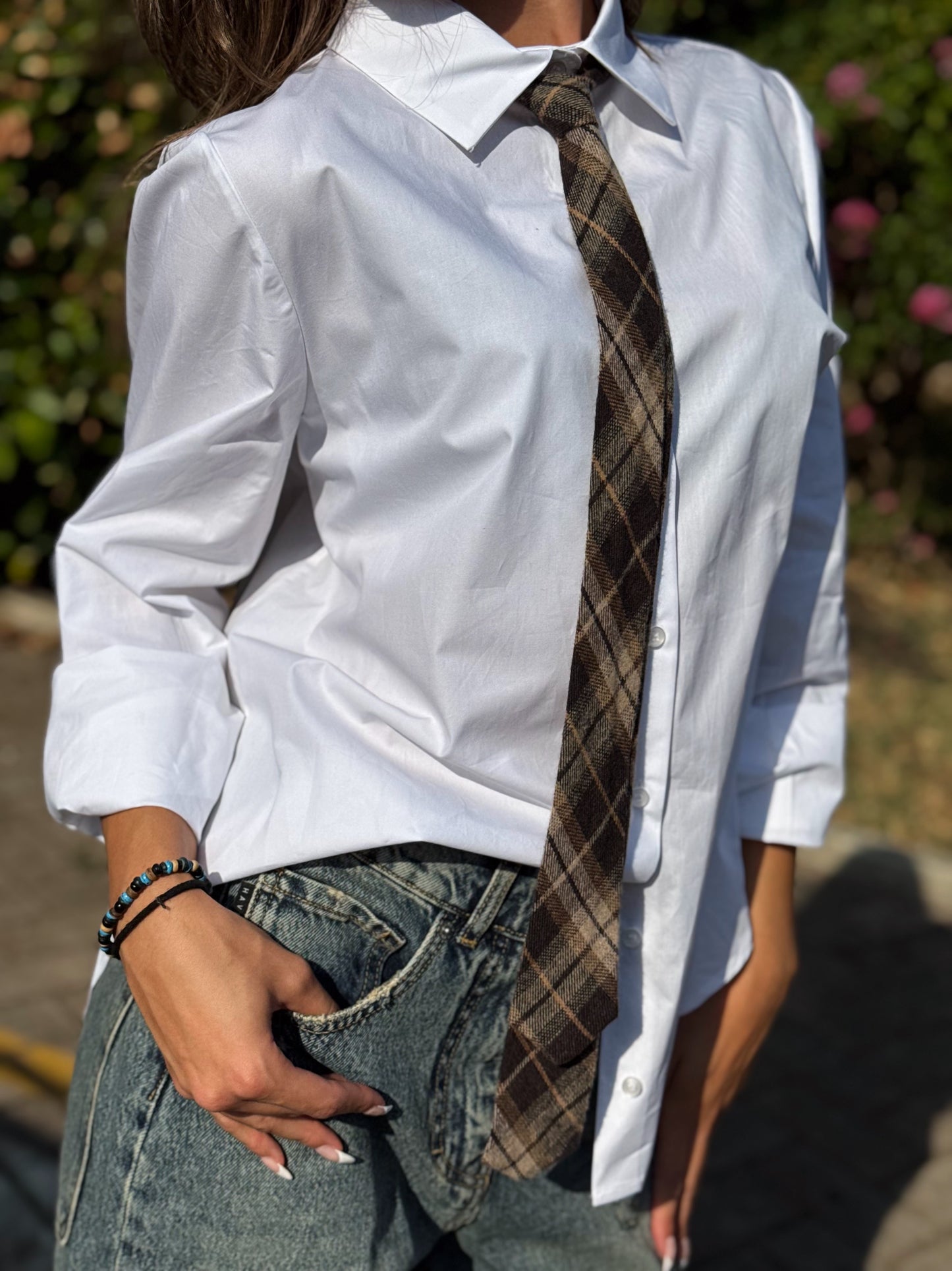“CAMICIA -SILENCE IS BETTER- IN COTONE“ Kontatto