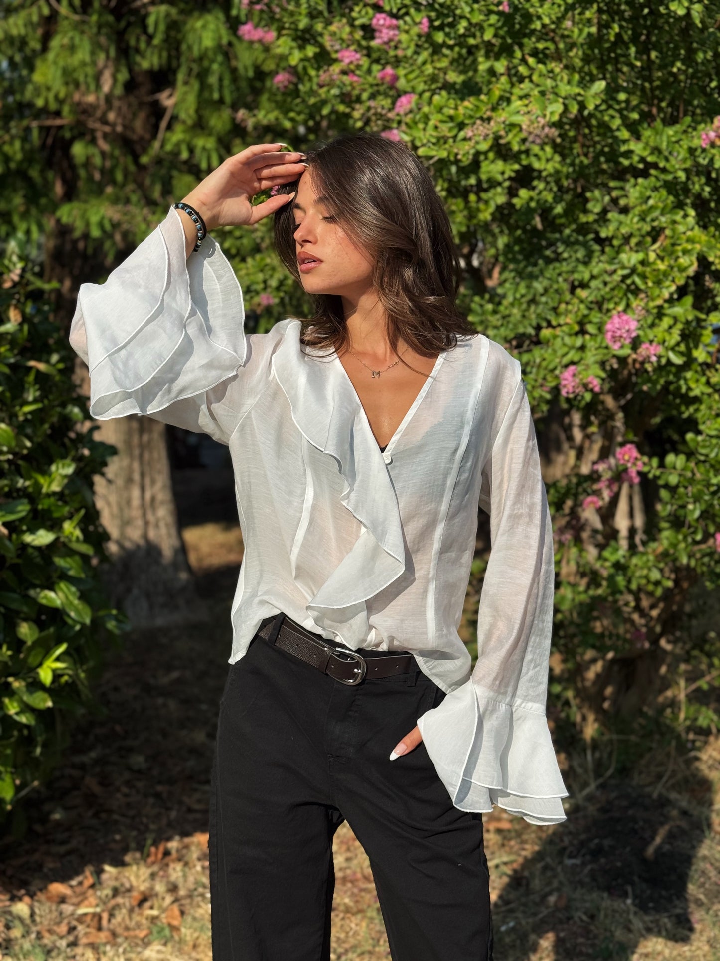 “CAMICIA CON ROUCHES” Kontatto