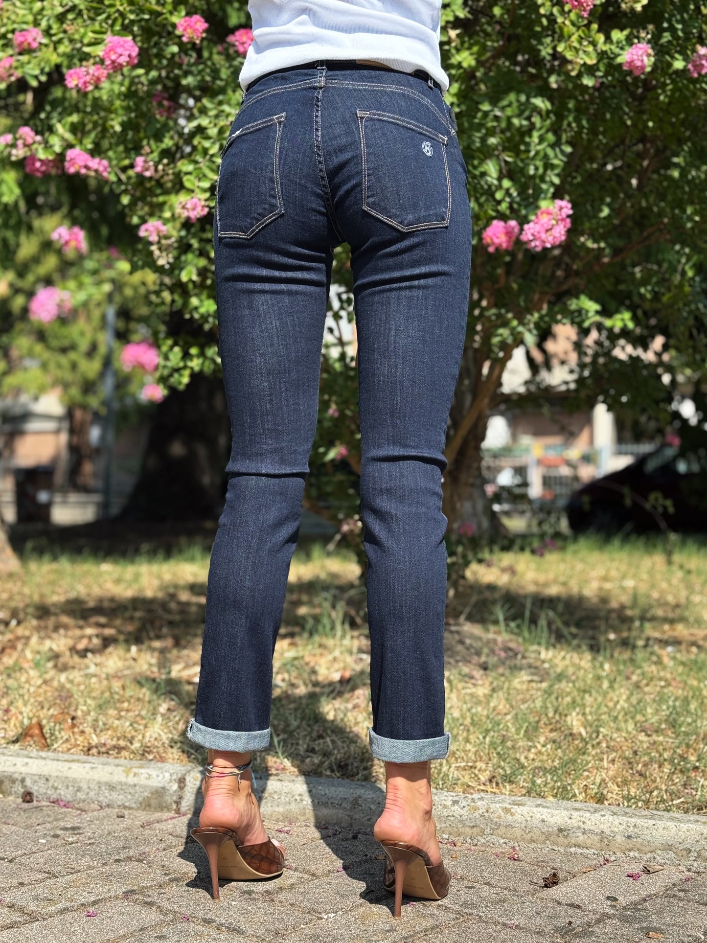 “JEANS MODELLO ADELE” Have one