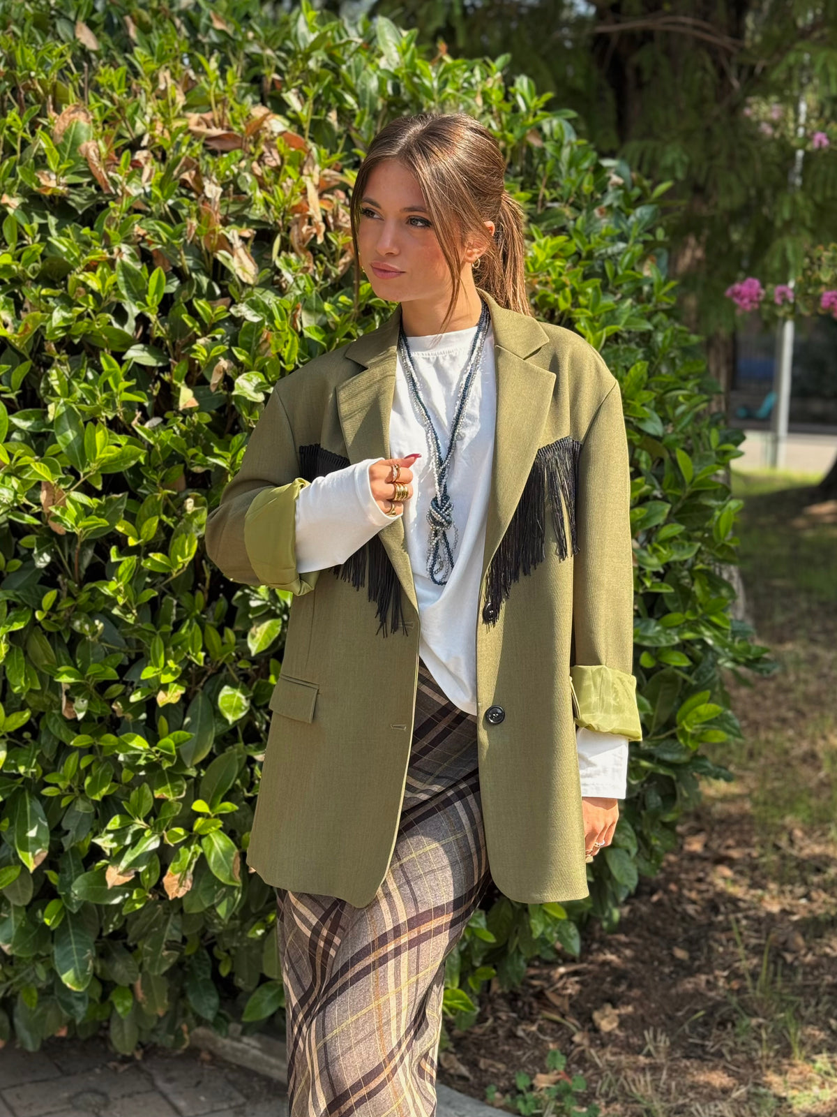 “BLAZER CON FRANGE” Have one