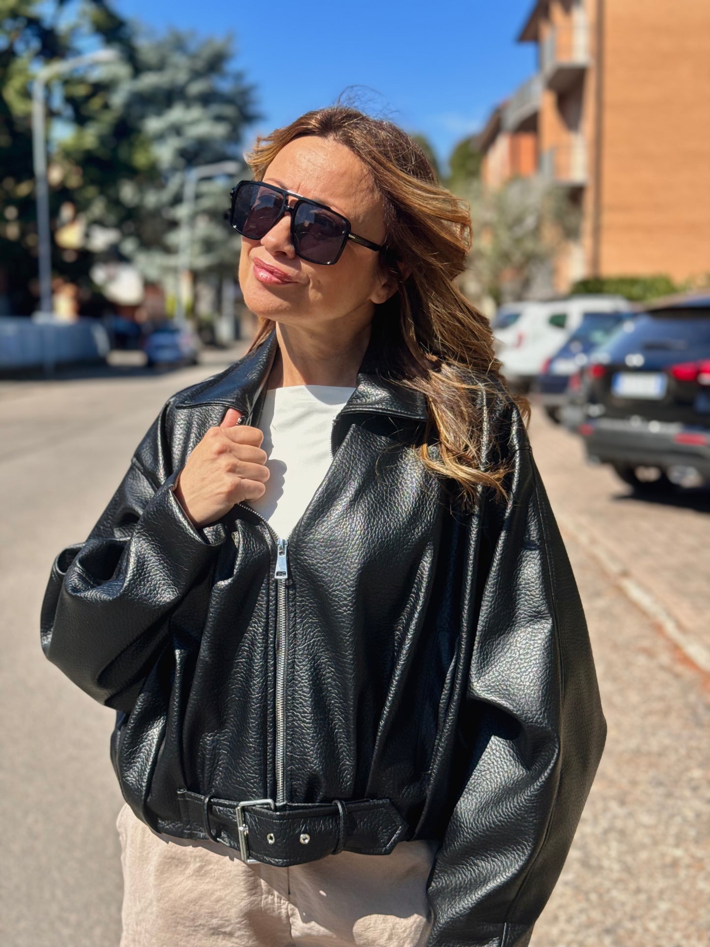 “BOMBER ECOPELLE” Kontatto