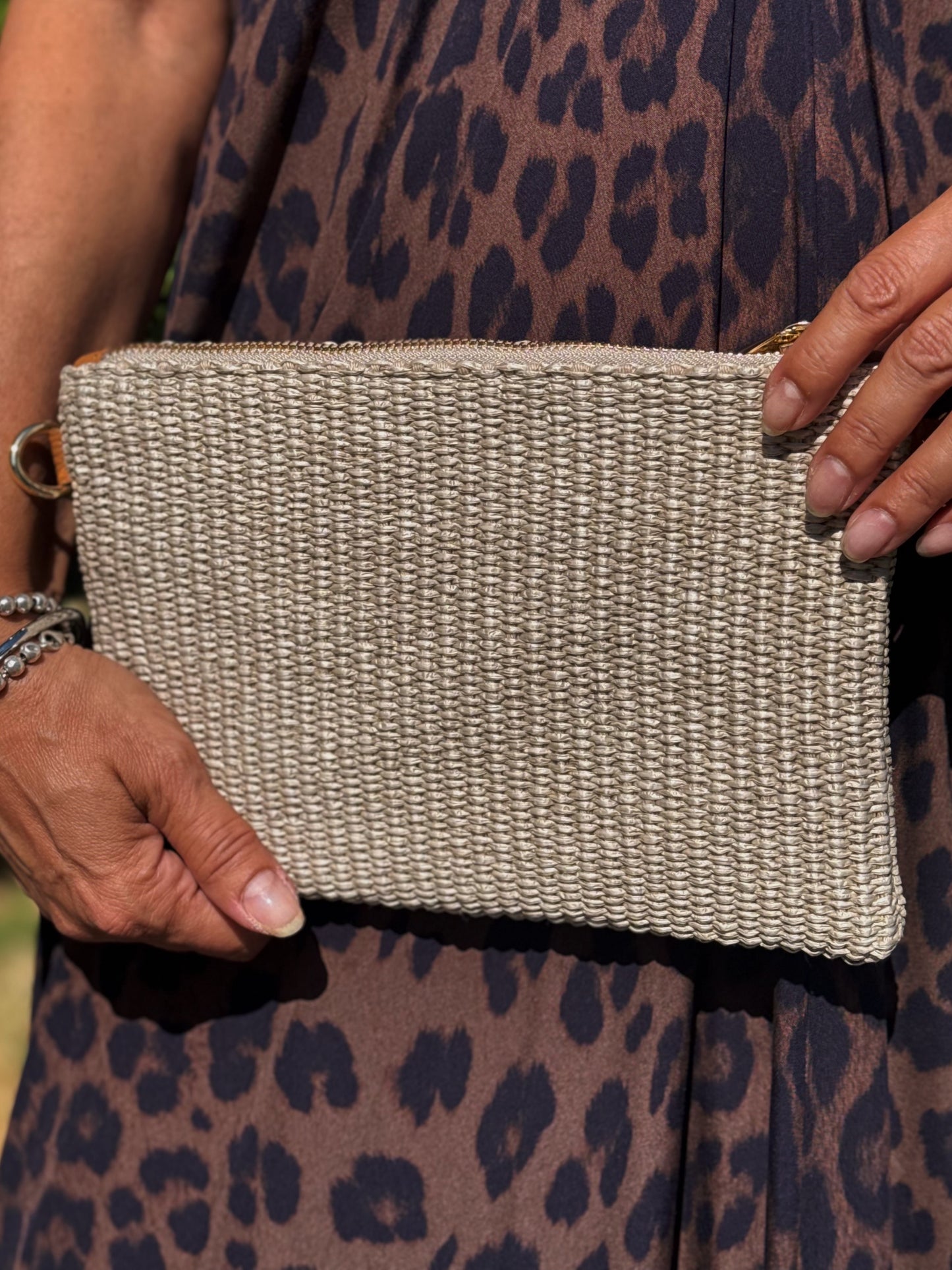 "POCHETTE CON TRACOLLA"