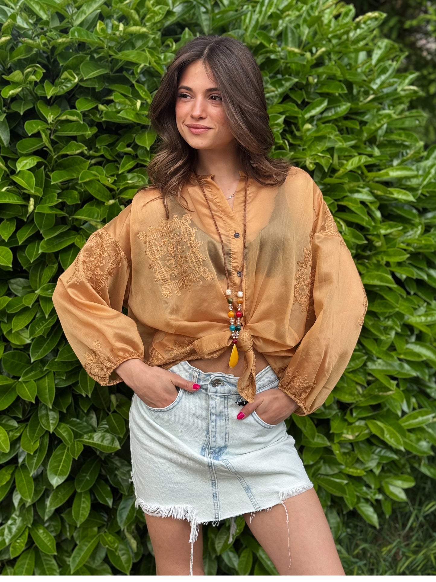 “CAMICIA CON RICAMI” Have one