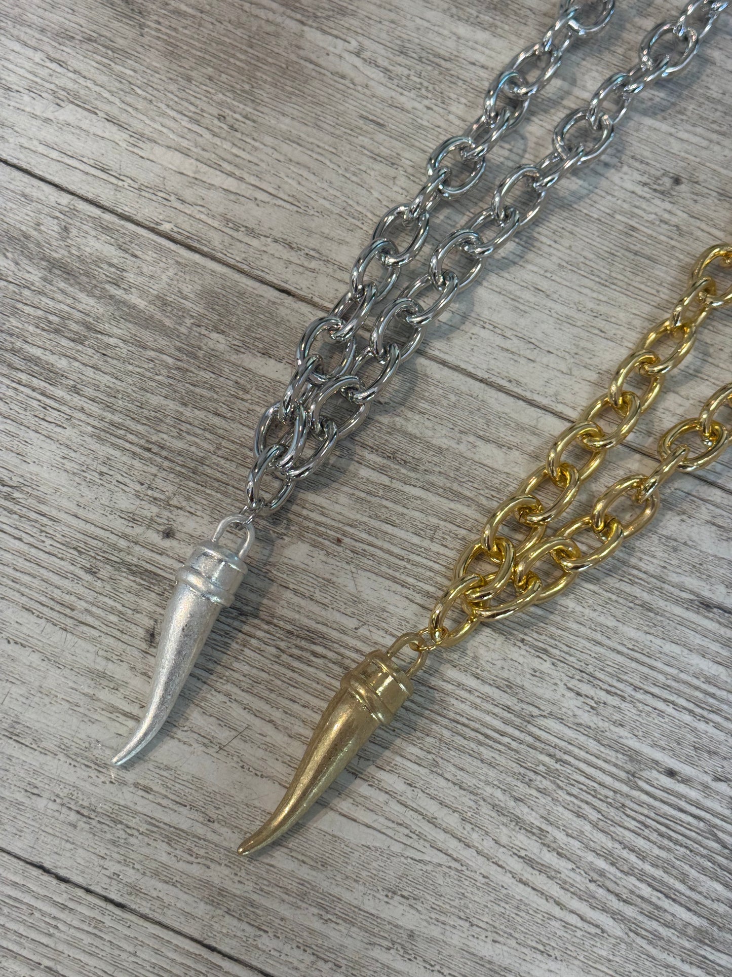 “COLLANA CORNO”