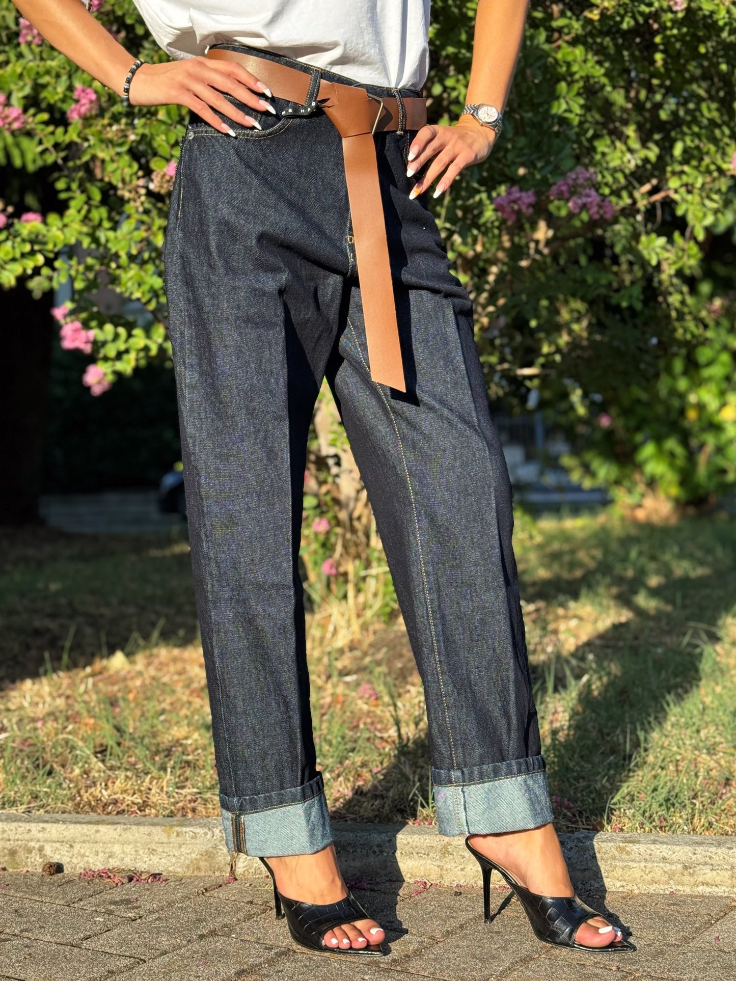 “JEANS MODELLO MANDY” Have one