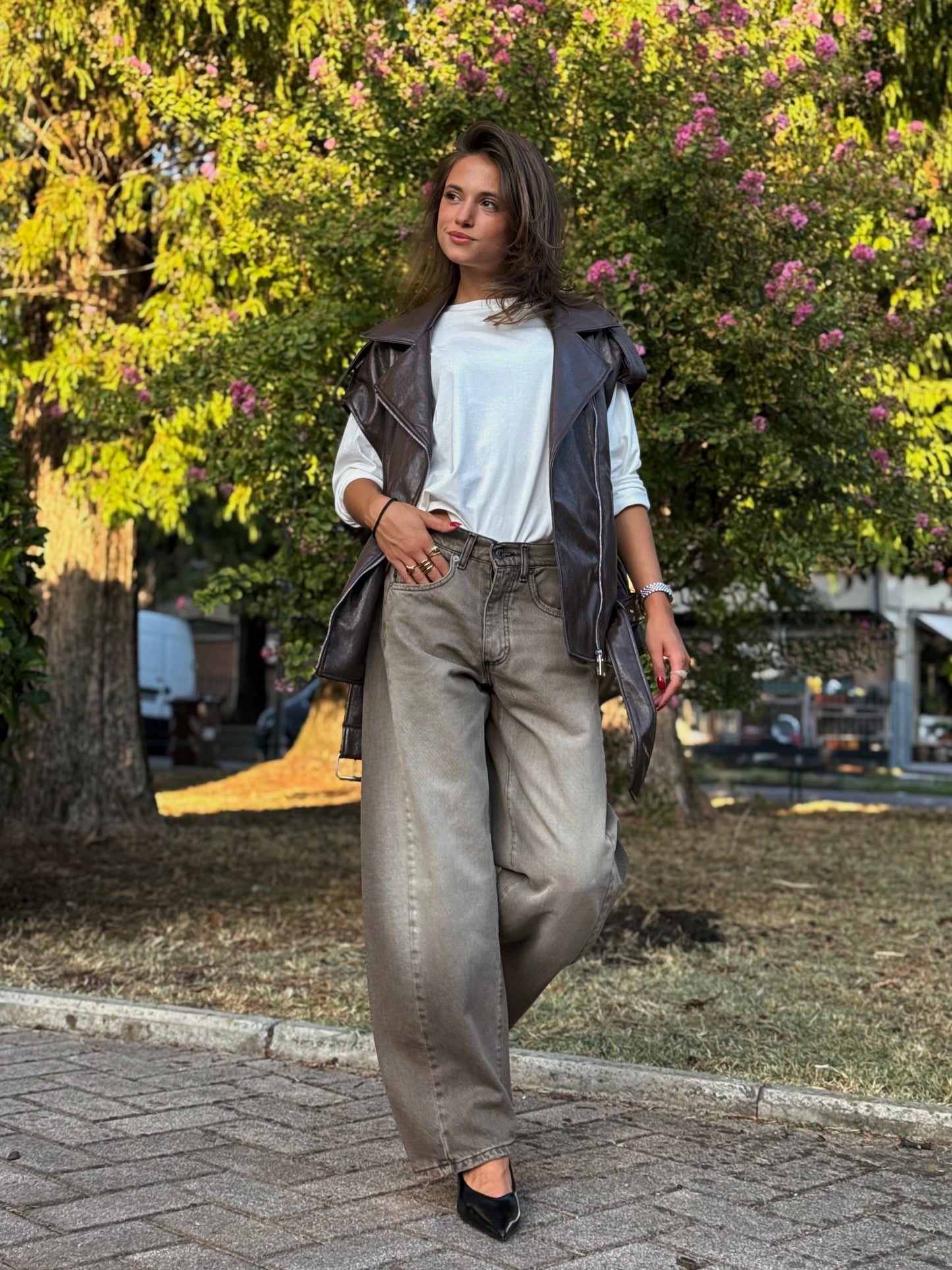 “JEANS MODELLO LUCY FANGO” Have one