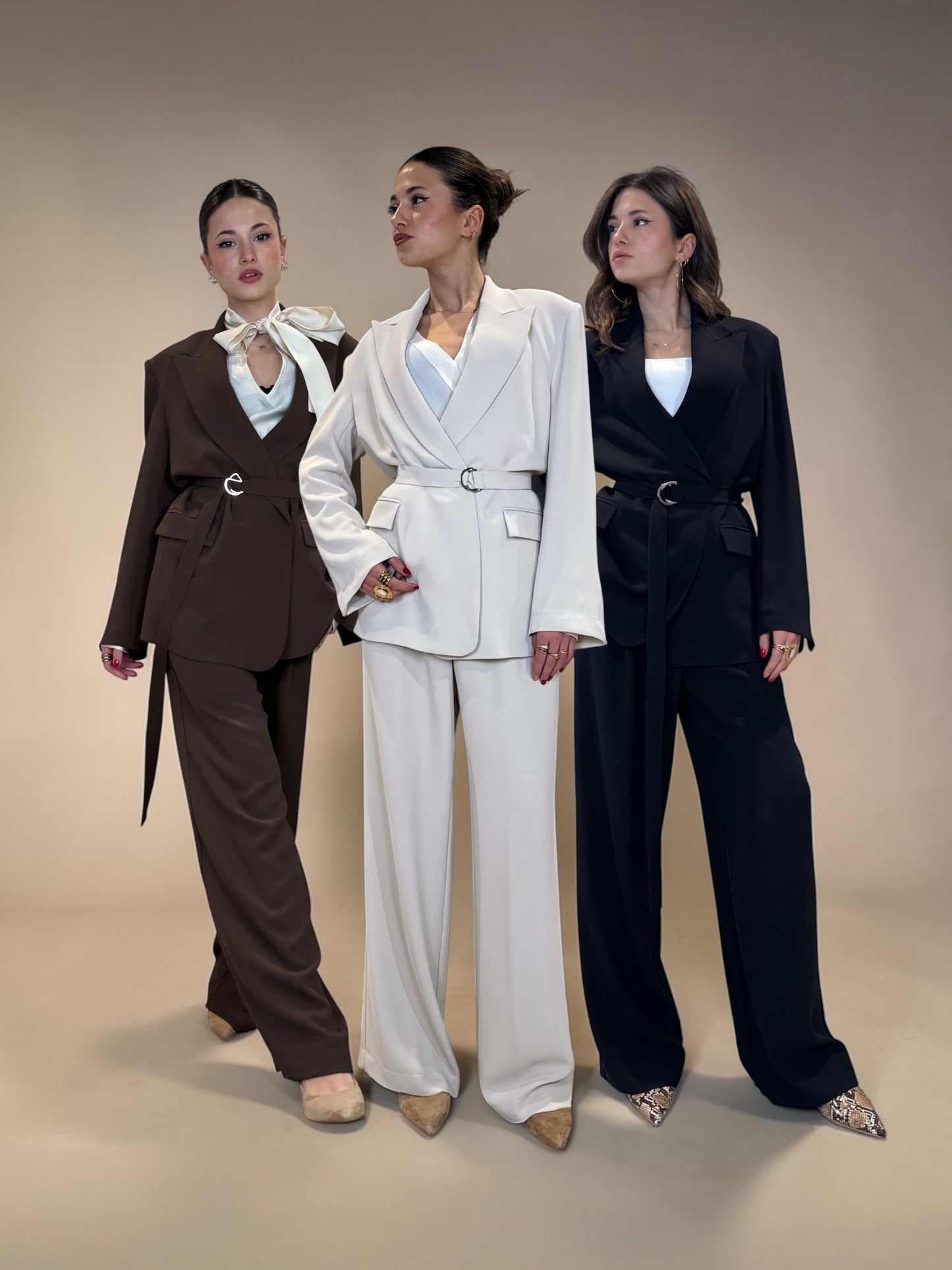 “PANTALONE ELEGANZA” Kontatto